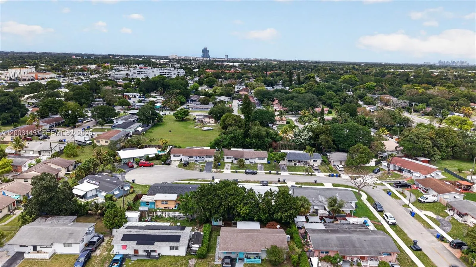 5814 Cleveland St, Hollywood, Florida 33021, Hollywood, Florida 33021, ,Residential Income,For Sale,5814 Cleveland St, Hollywood, Florida 33021,A12003113