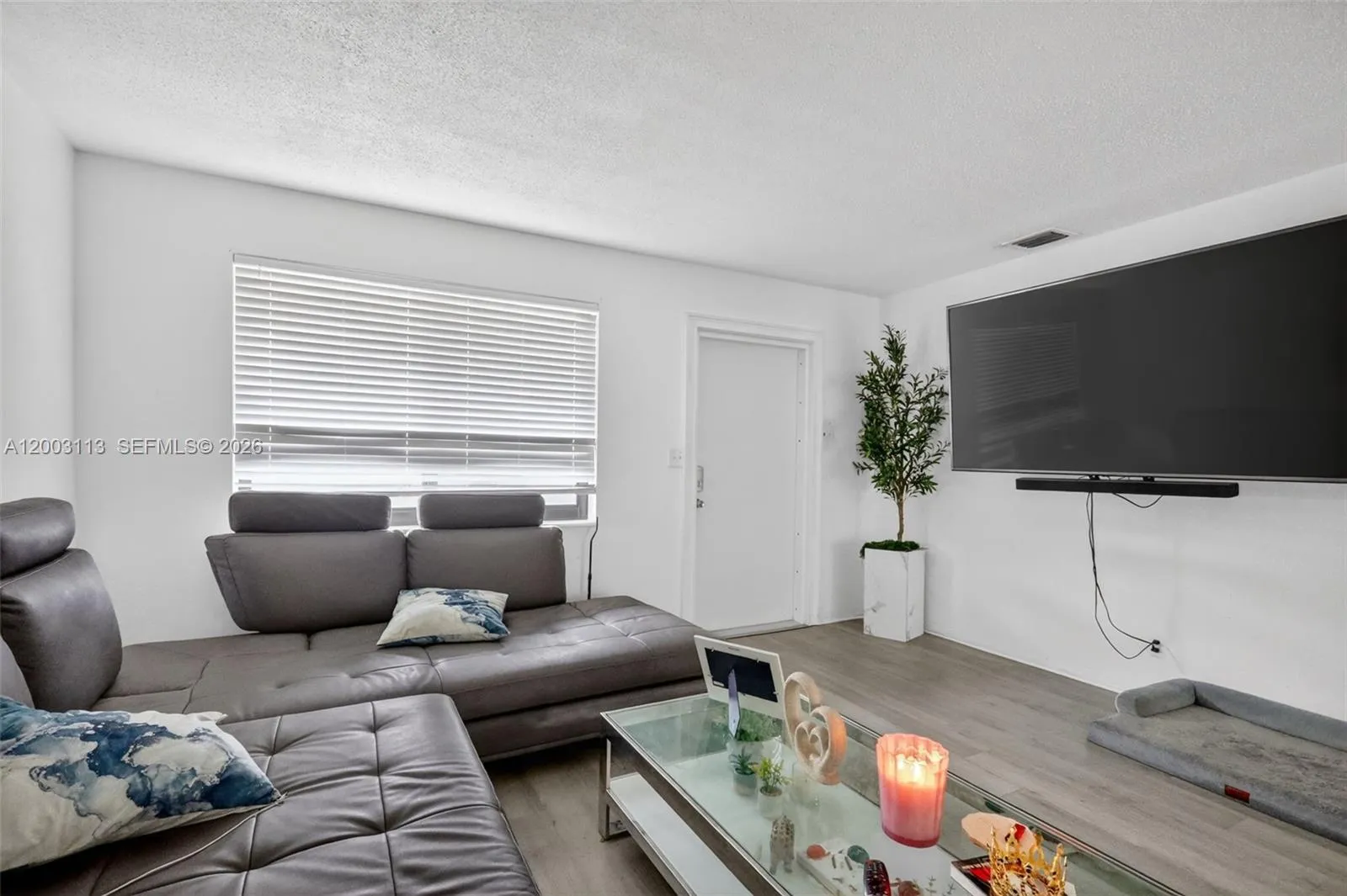 5814 Cleveland St, Hollywood, Florida 33021, Hollywood, Florida 33021, ,Residential Income,For Sale,5814 Cleveland St, Hollywood, Florida 33021,A12003113