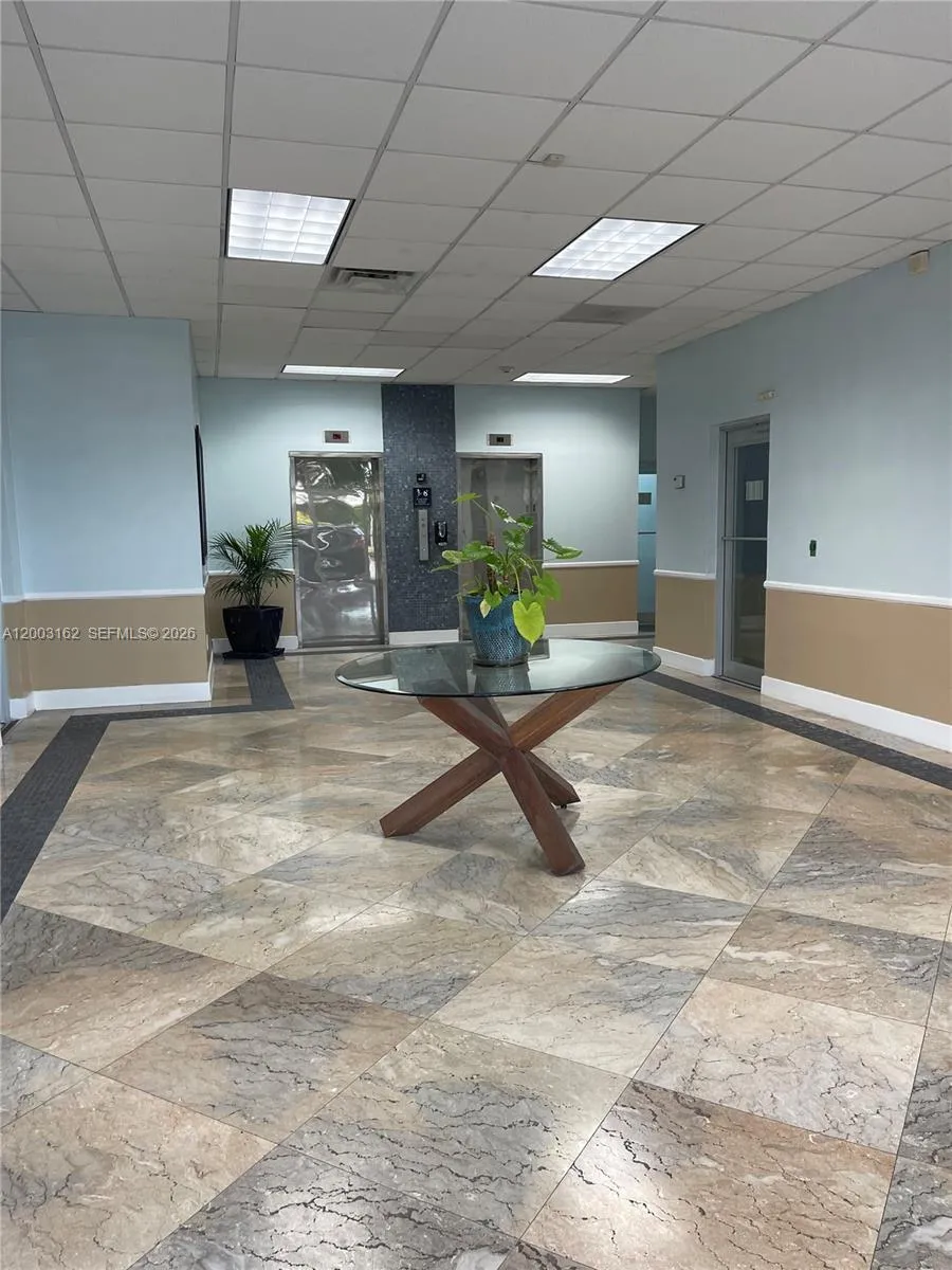 717 Ponce De Leon Blvd 323, Coral Gables, Florida, Coral Gables, Florida 33134, ,Commercial Sale,For Sale,717 Ponce De Leon Blvd 323, Coral Gables, Florida ,A12003162