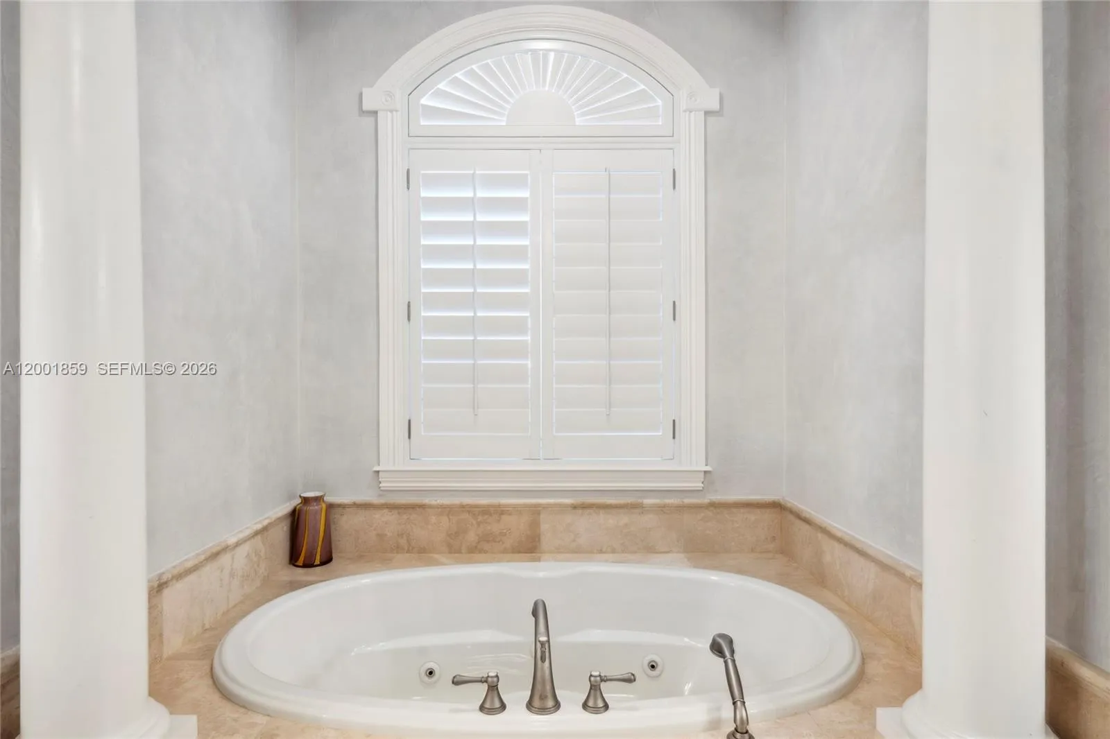 1008 Mandarin Isle, Fort Lauderdale, Florida 33315, Fort Lauderdale, Florida 33315, 5 Bedrooms Bedrooms, 9 Rooms Rooms,6 BathroomsBathrooms,Residential,For Sale,1008 Mandarin Isle, Fort Lauderdale, Florida 33315,A12001859