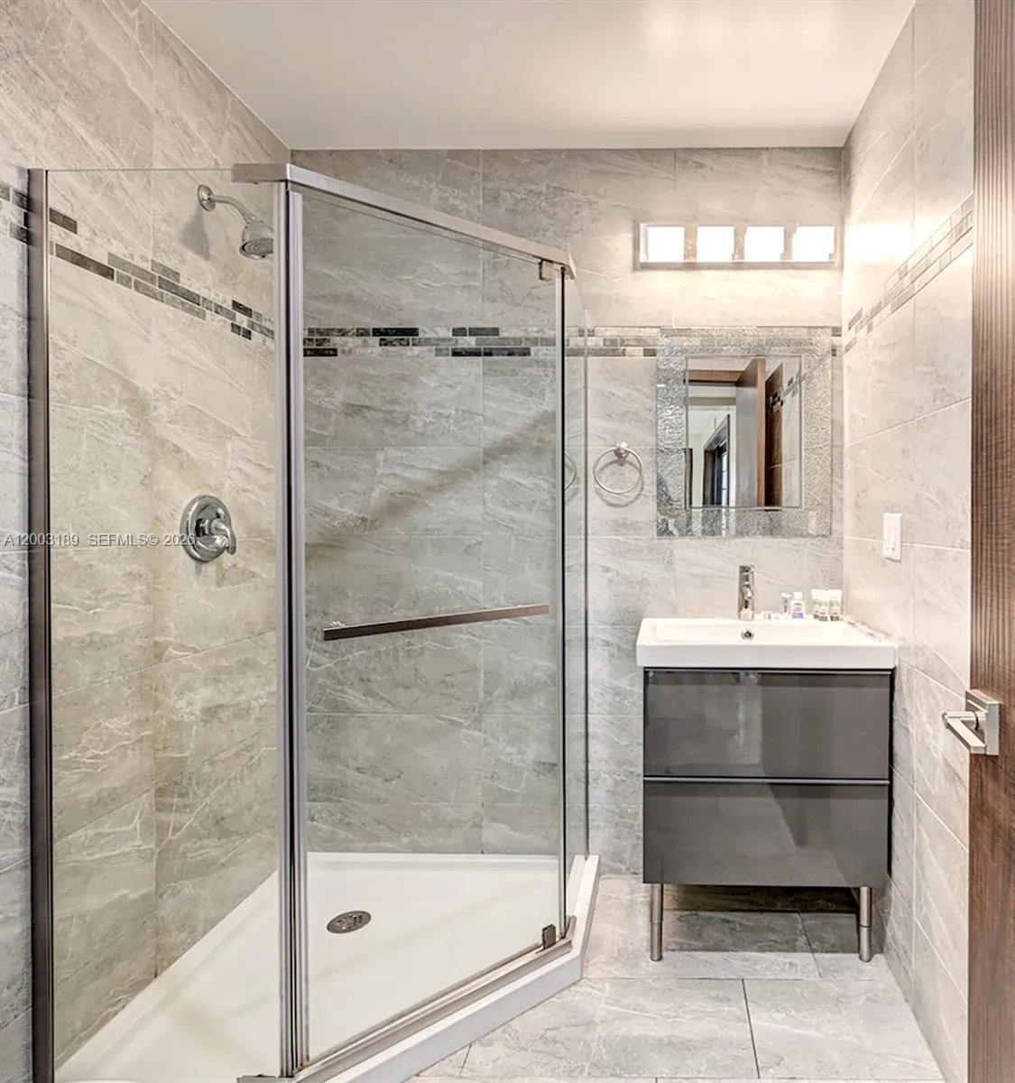 1318 Washington St, Hollywood, Florida 33019, Hollywood, Florida 33019, 4 Bedrooms Bedrooms, ,3 BathroomsBathrooms,Residential,For Sale,1318 Washington St, Hollywood, Florida 33019,A12003189