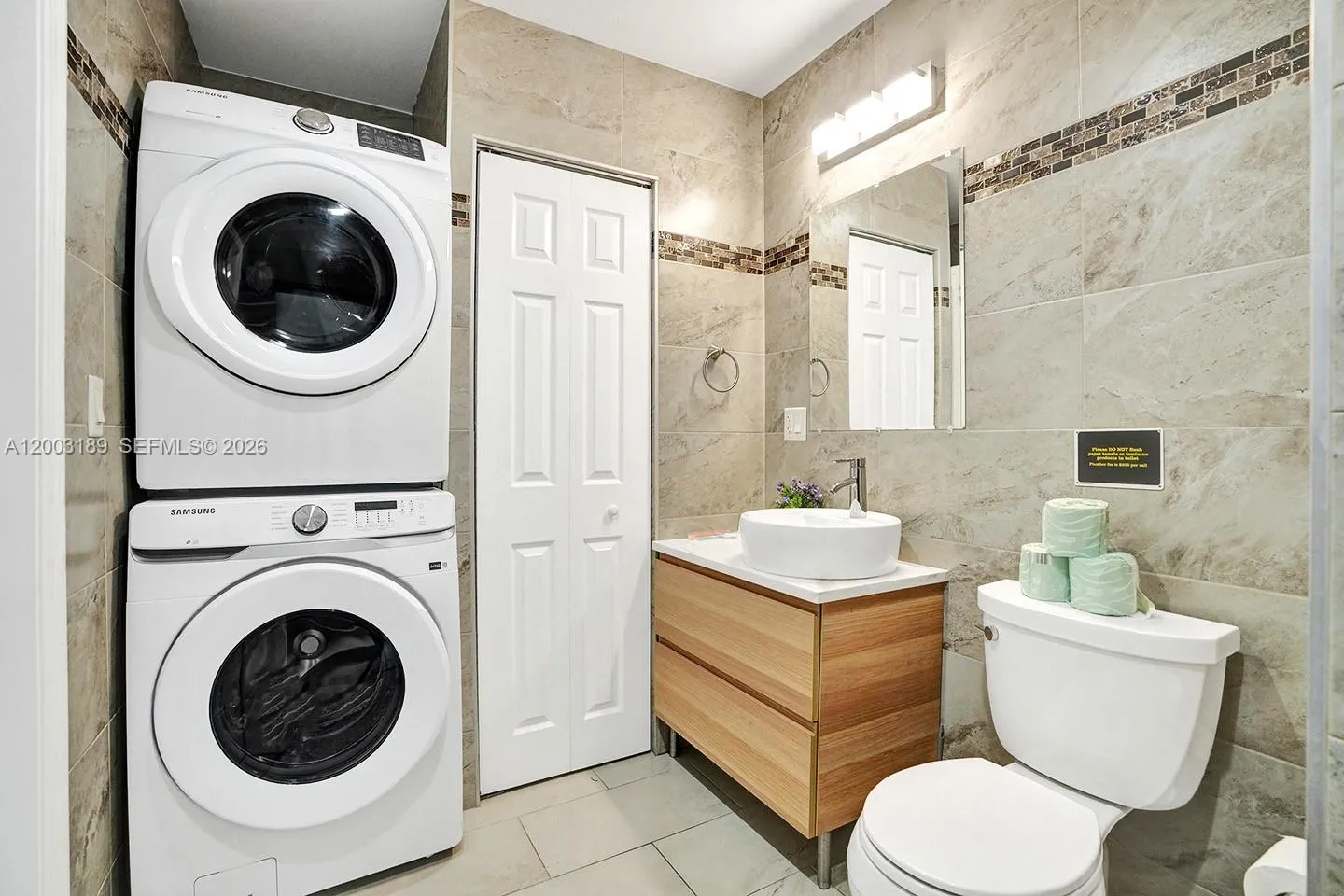 1318 Washington St, Hollywood, Florida 33019, Hollywood, Florida 33019, 4 Bedrooms Bedrooms, ,3 BathroomsBathrooms,Residential,For Sale,1318 Washington St, Hollywood, Florida 33019,A12003189