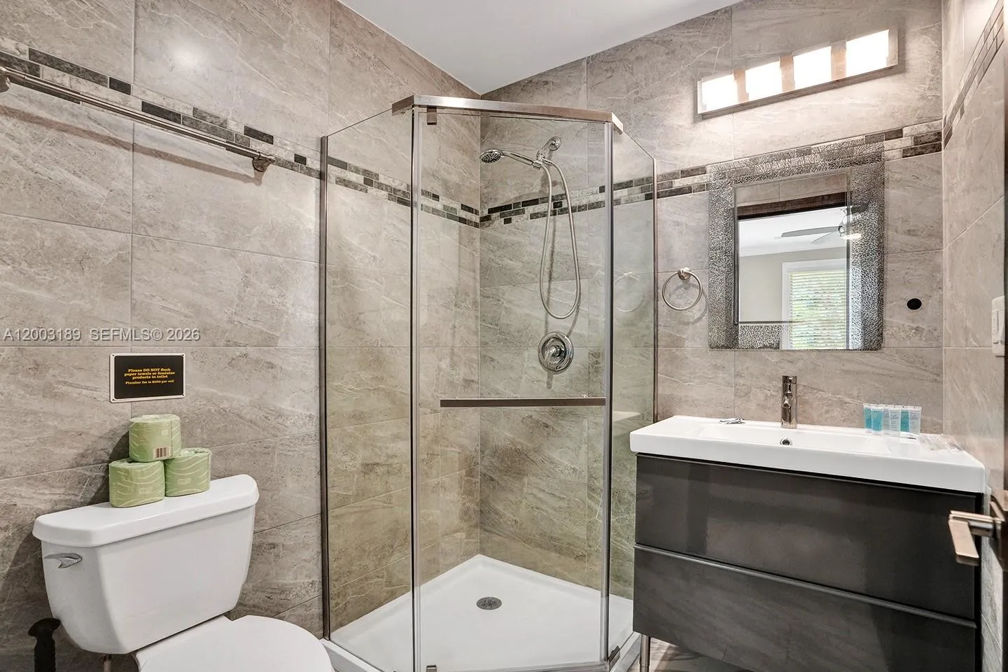 1318 Washington St, Hollywood, Florida 33019, Hollywood, Florida 33019, 4 Bedrooms Bedrooms, ,3 BathroomsBathrooms,Residential,For Sale,1318 Washington St, Hollywood, Florida 33019,A12003189