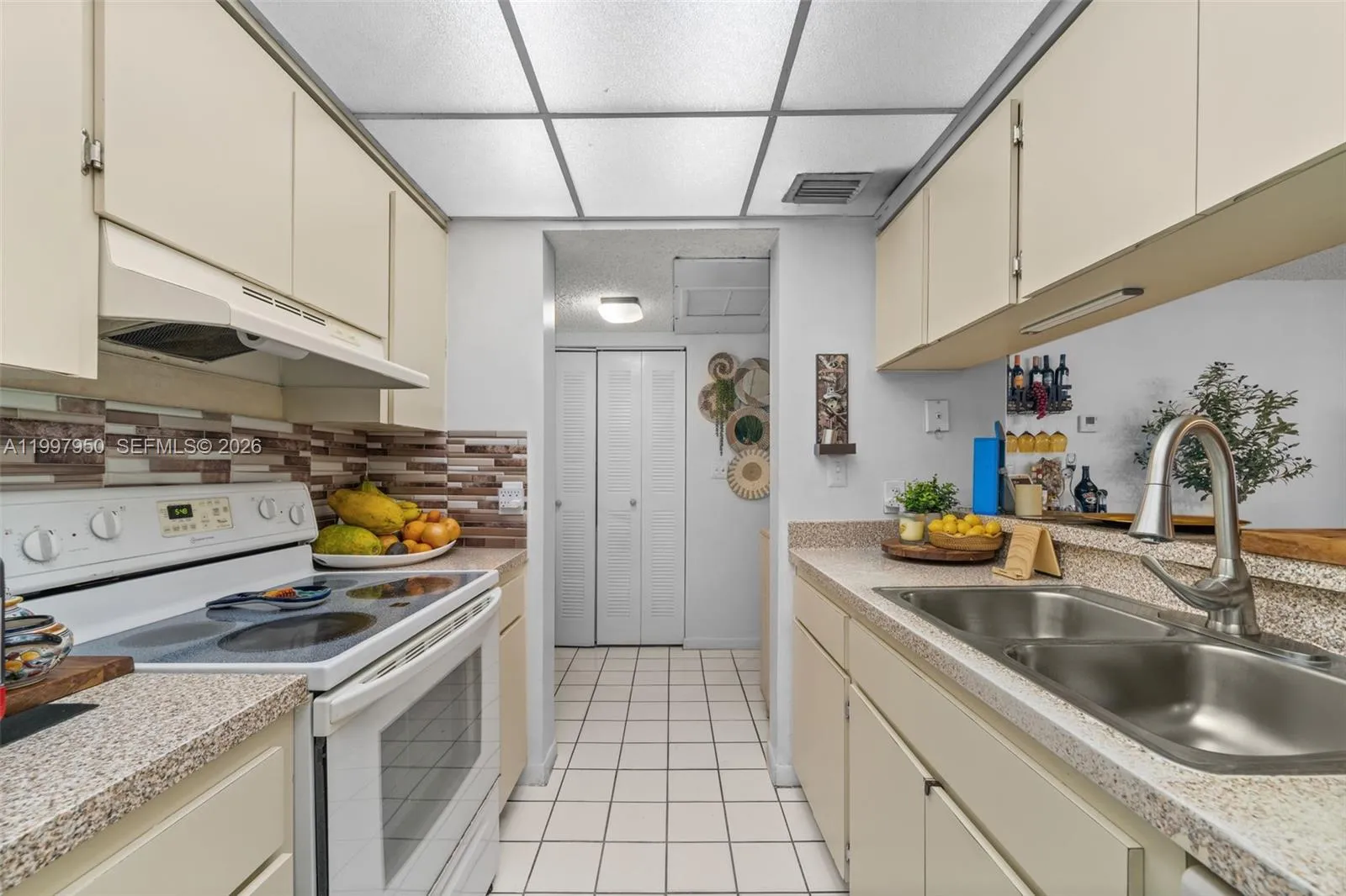 8120 Geneva Ct 148, Doral, Florida 33166, Doral, Florida 33166, 2 Bedrooms Bedrooms, ,2 BathroomsBathrooms,Residential,For Sale,8120 Geneva Ct 148, Doral, Florida 33166,A11997950