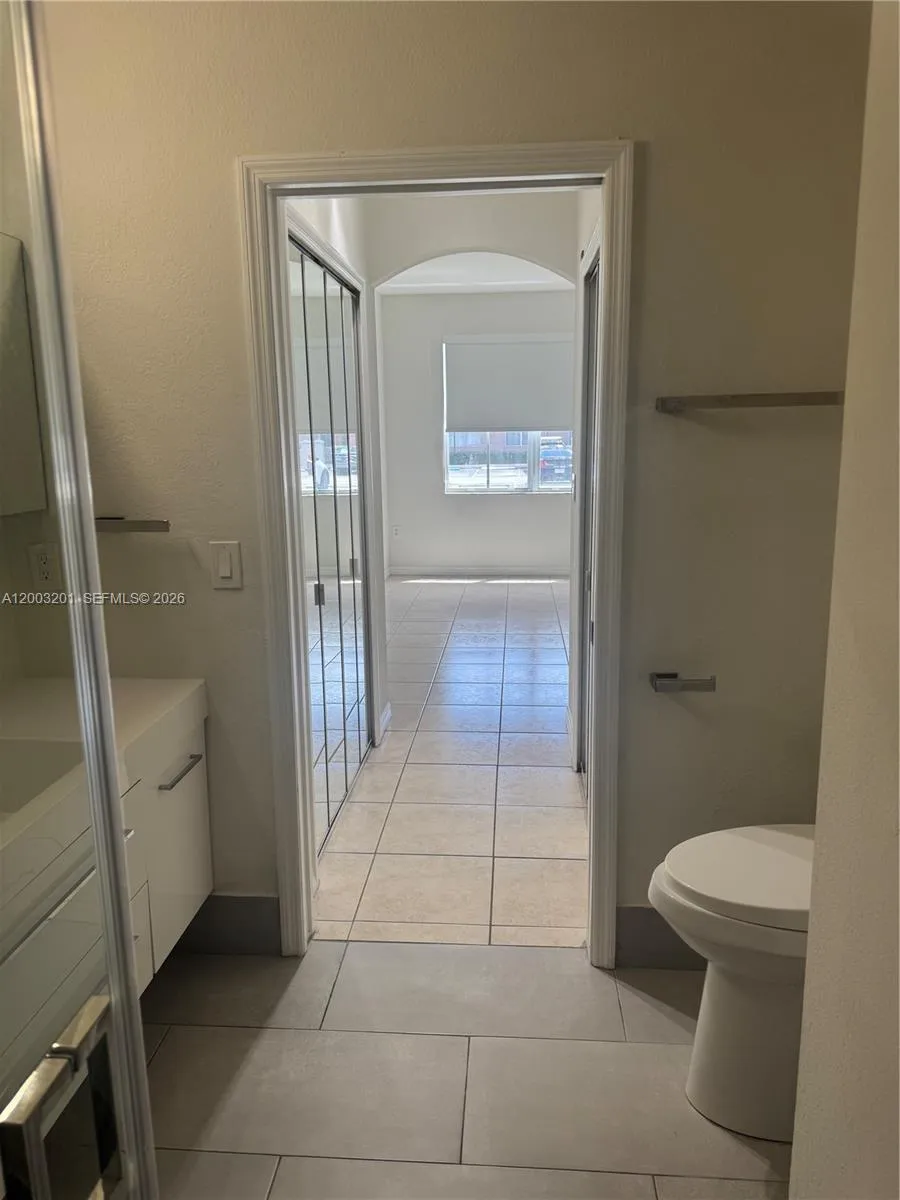 8826 W Flagler St 102, Miami, Florida 33174, Miami, Florida 33174, 3 Bedrooms Bedrooms, ,2 BathroomsBathrooms,Residential,For Sale,8826 W Flagler St 102, Miami, Florida 33174,A12003201