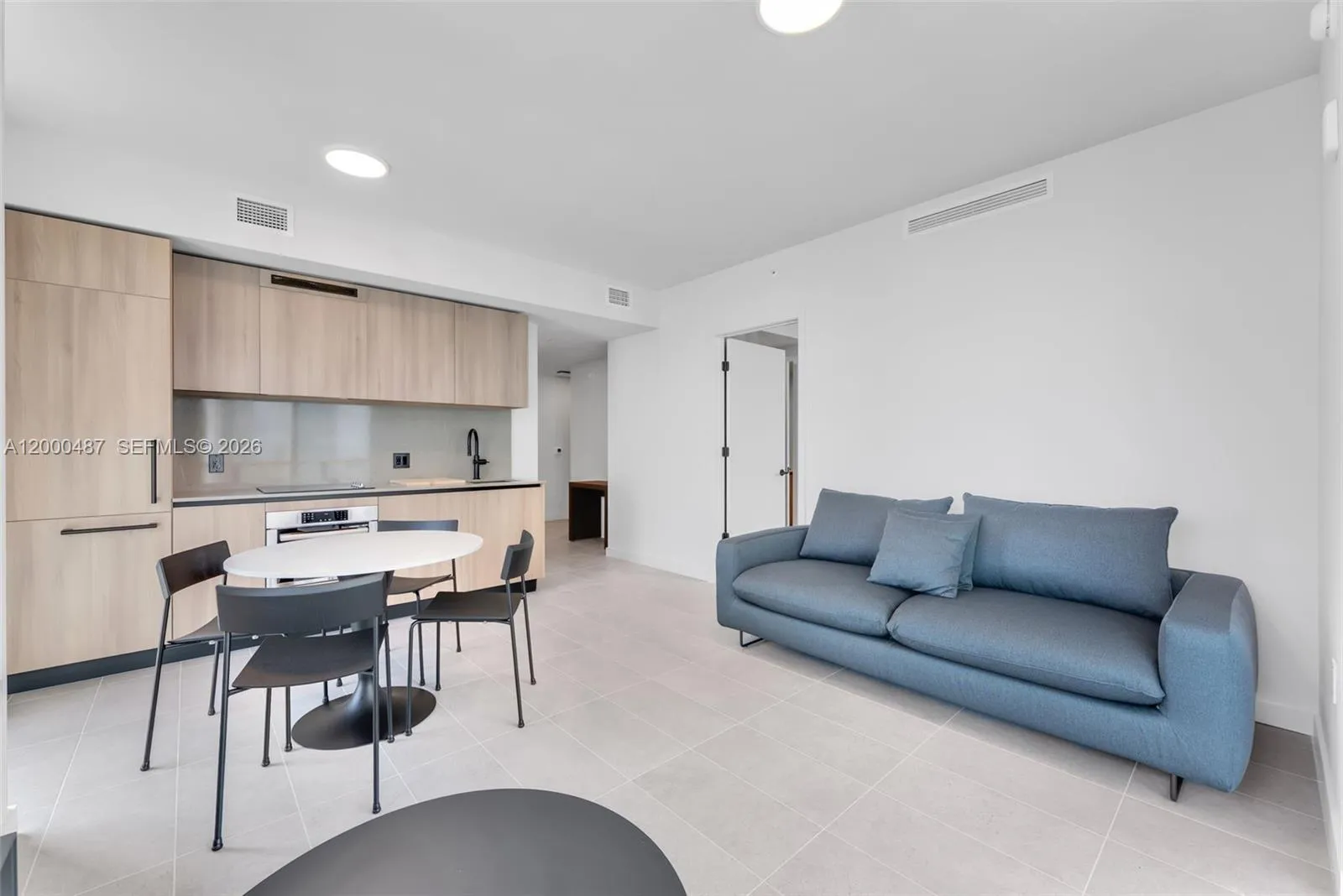 121 Ne 5 St 3112, Miami, Florida 33132, Miami, Florida 33132, 2 Bedrooms Bedrooms, ,2 BathroomsBathrooms,Residential,For Sale,121 Ne 5 St 3112, Miami, Florida 33132,A12000487