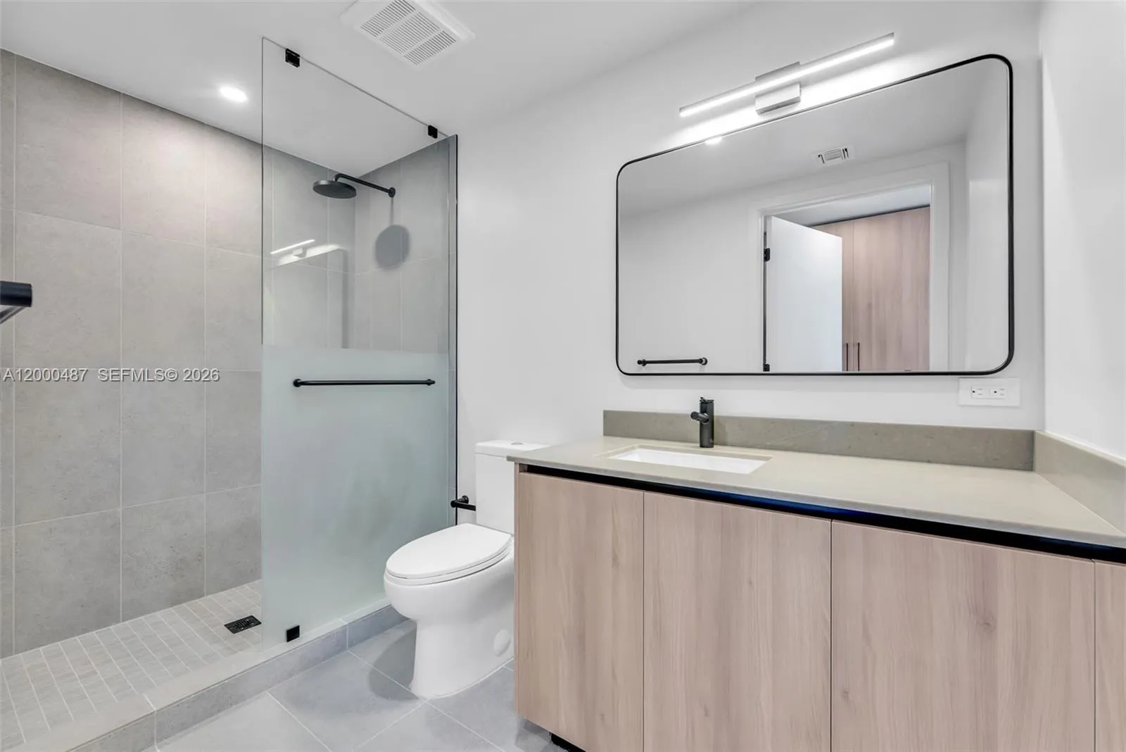 121 Ne 5 St 3112, Miami, Florida 33132, Miami, Florida 33132, 2 Bedrooms Bedrooms, ,2 BathroomsBathrooms,Residential,For Sale,121 Ne 5 St 3112, Miami, Florida 33132,A12000487