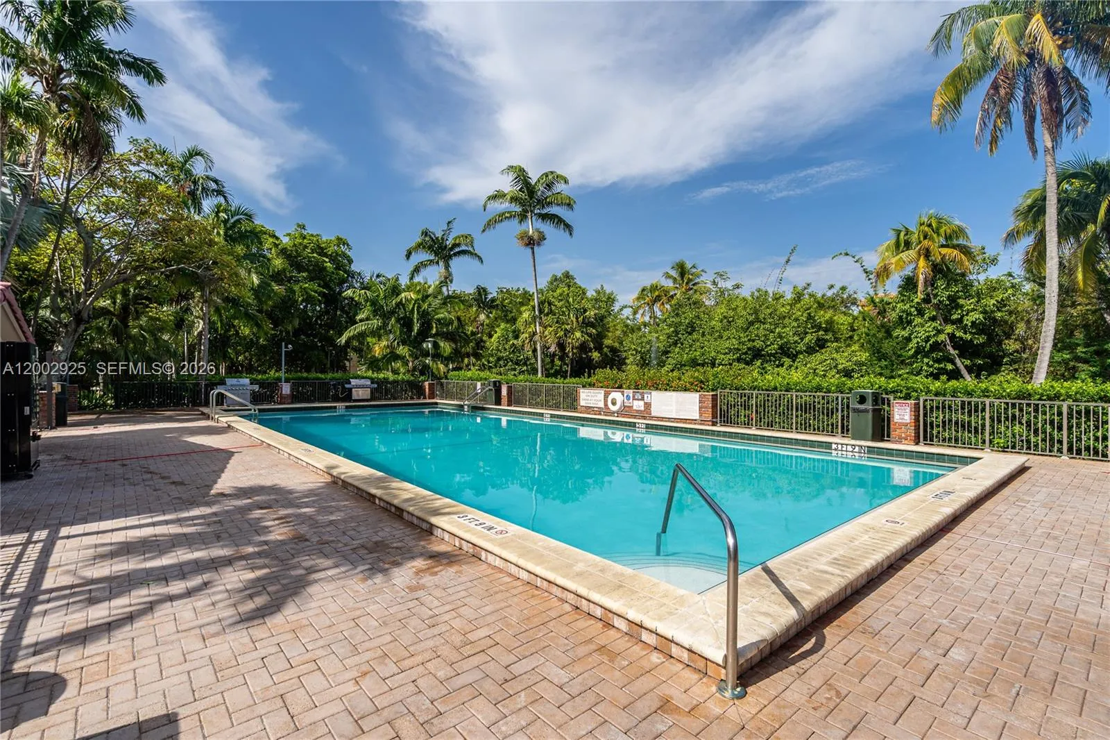 141 Crandon Blvd 331, Key Biscayne, Florida 33149, Key Biscayne, Florida 33149, 3 Bedrooms Bedrooms, ,2 BathroomsBathrooms,Residential,For Sale,141 Crandon Blvd 331, Key Biscayne, Florida 33149,A12002925