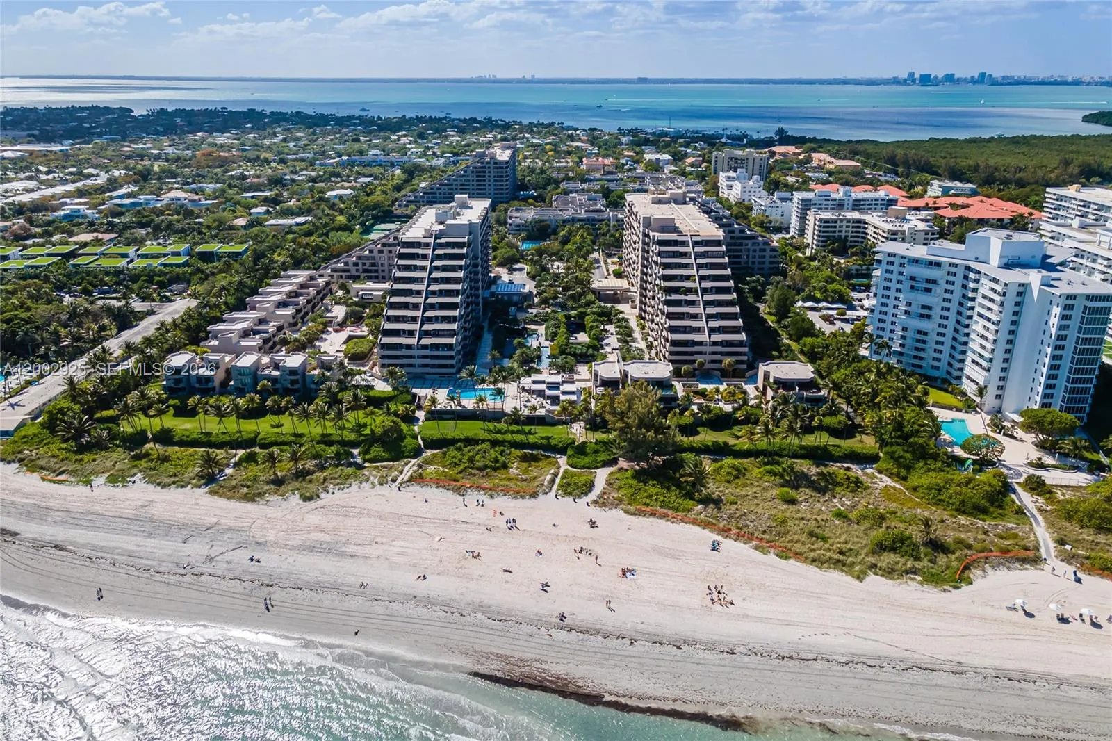 141 Crandon Blvd 331, Key Biscayne, Florida 33149, Key Biscayne, Florida 33149, 3 Bedrooms Bedrooms, ,2 BathroomsBathrooms,Residential,For Sale,141 Crandon Blvd 331, Key Biscayne, Florida 33149,A12002925