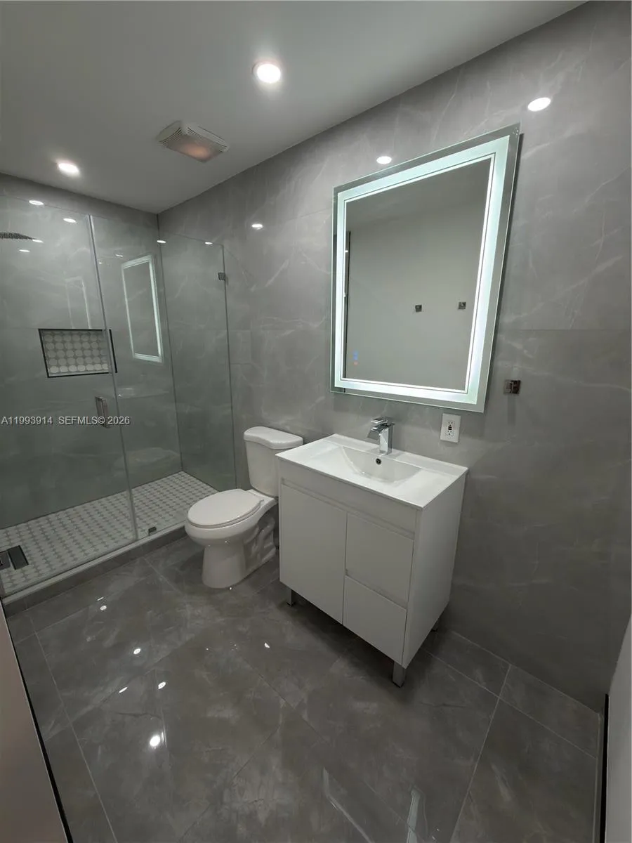 1647 Sw 136th Pl, Miami, Florida 33175, Miami, Florida 33175, 4 Bedrooms Bedrooms, ,2 BathroomsBathrooms,Residential,For Sale,1647 Sw 136th Pl, Miami, Florida 33175,A11993914