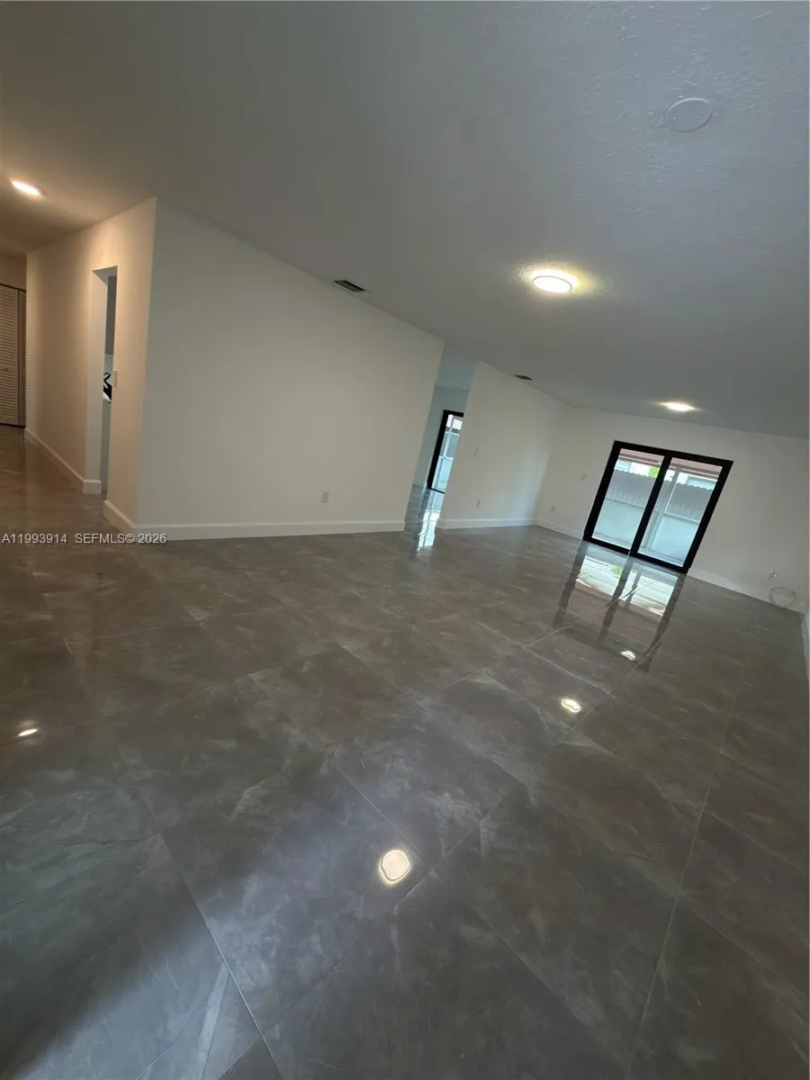 1647 Sw 136th Pl, Miami, Florida 33175, Miami, Florida 33175, 4 Bedrooms Bedrooms, ,2 BathroomsBathrooms,Residential,For Sale,1647 Sw 136th Pl, Miami, Florida 33175,A11993914