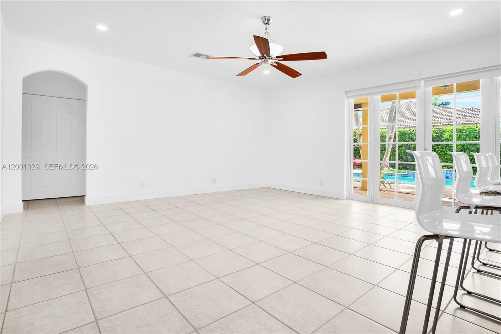 4467 Fox Glove Ln, Weston, Florida 33331, Weston, Florida 33331, 4 Bedrooms Bedrooms, ,3 BathroomsBathrooms,Residential,For Sale,4467 Fox Glove Ln, Weston, Florida 33331,A12001029