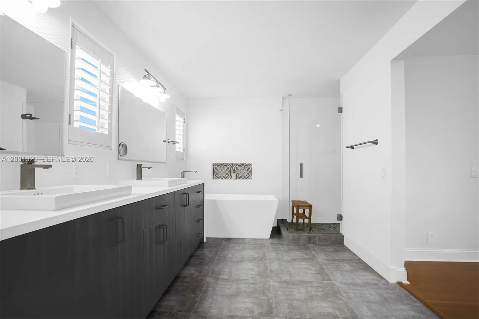 4467 Fox Glove Ln, Weston, Florida 33331, Weston, Florida 33331, 4 Bedrooms Bedrooms, ,3 BathroomsBathrooms,Residential,For Sale,4467 Fox Glove Ln, Weston, Florida 33331,A12001029