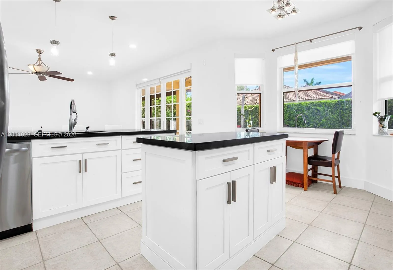 4467 Fox Glove Ln, Weston, Florida 33331, Weston, Florida 33331, 4 Bedrooms Bedrooms, ,3 BathroomsBathrooms,Residential,For Sale,4467 Fox Glove Ln, Weston, Florida 33331,A12001029