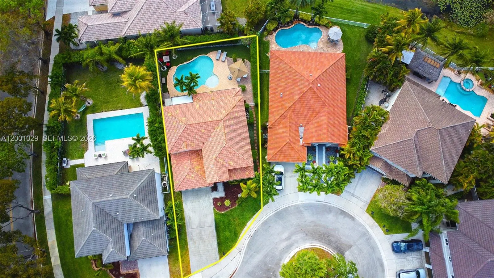 4467 Fox Glove Ln, Weston, Florida 33331, Weston, Florida 33331, 4 Bedrooms Bedrooms, ,3 BathroomsBathrooms,Residential,For Sale,4467 Fox Glove Ln, Weston, Florida 33331,A12001029