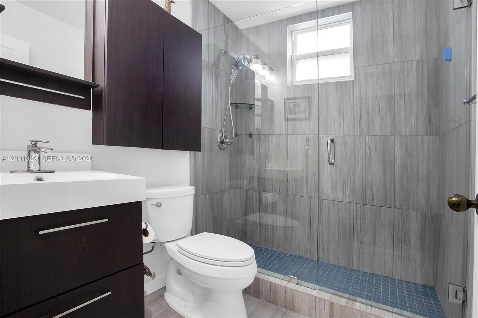 Full bathroom on first floor