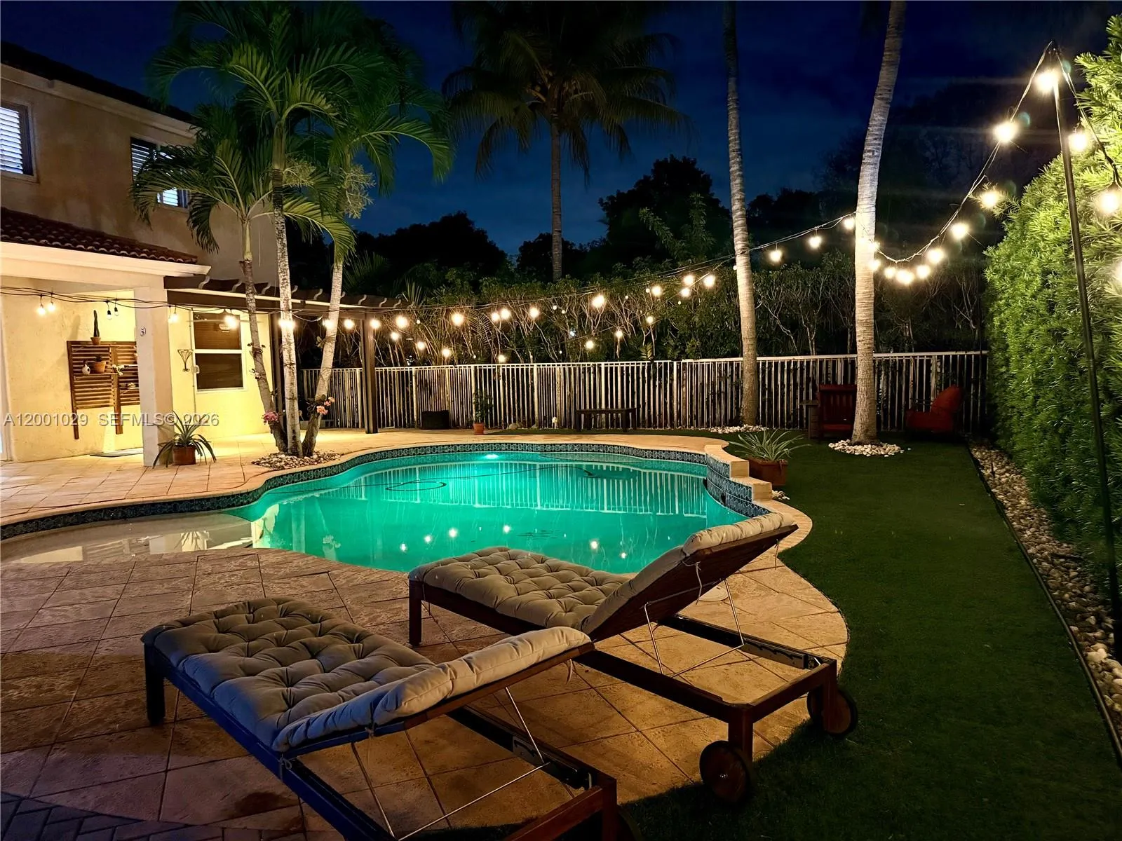 4467 Fox Glove Ln, Weston, Florida 33331, Weston, Florida 33331, 4 Bedrooms Bedrooms, ,3 BathroomsBathrooms,Residential,For Sale,4467 Fox Glove Ln, Weston, Florida 33331,A12001029