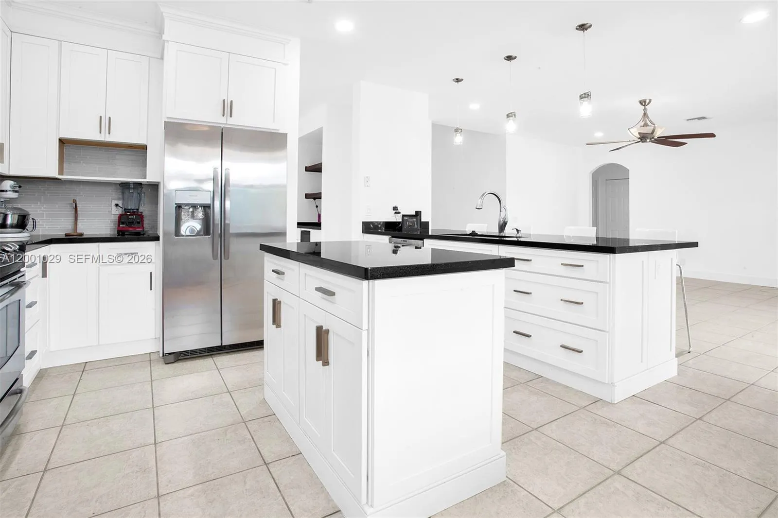 4467 Fox Glove Ln, Weston, Florida 33331, Weston, Florida 33331, 4 Bedrooms Bedrooms, ,3 BathroomsBathrooms,Residential,For Sale,4467 Fox Glove Ln, Weston, Florida 33331,A12001029