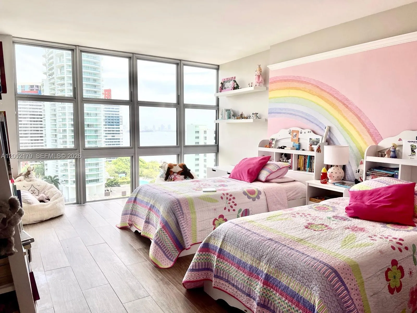 1901 Brickell Ave B1809, Miami, Florida 33129, Miami, Florida 33129, 4 Bedrooms Bedrooms, ,3 BathroomsBathrooms,Residential Lease,For Rent,1901 Brickell Ave B1809, Miami, Florida 33129,A12002179