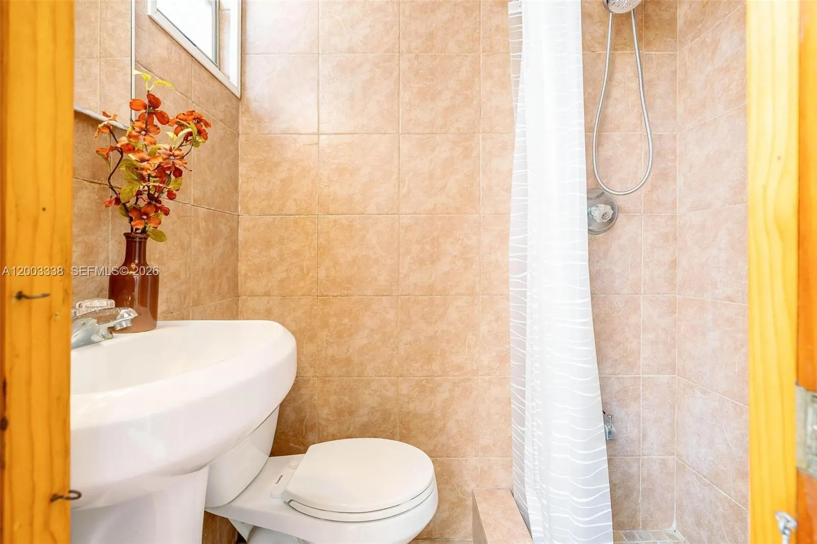 1879 Sw 16th St, Miami, Florida 33145, Miami, Florida 33145, 2 Bedrooms Bedrooms, ,1 BathroomBathrooms,Residential,For Sale,1879 Sw 16th St, Miami, Florida 33145,A12003338