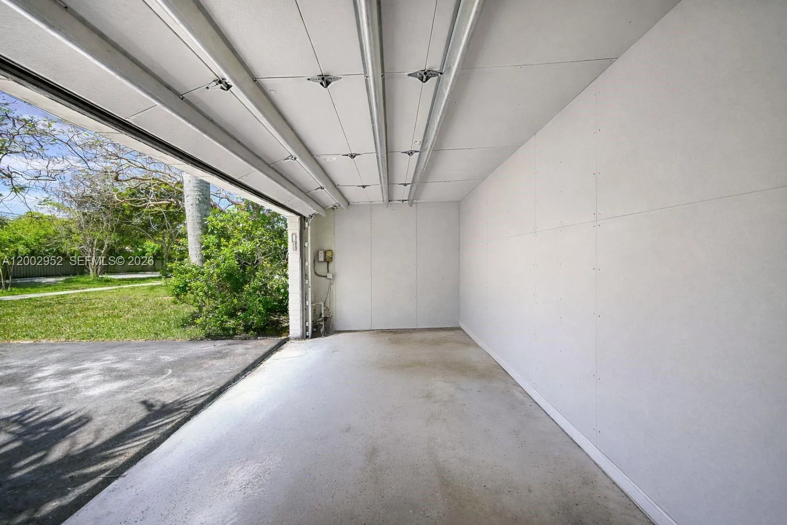 8405 Sw 144th St, Palmetto Bay, Florida 33158, Palmetto Bay, Florida 33158, 4 Bedrooms Bedrooms, ,3 BathroomsBathrooms,Residential,For Sale,8405 Sw 144th St, Palmetto Bay, Florida 33158,A12002952