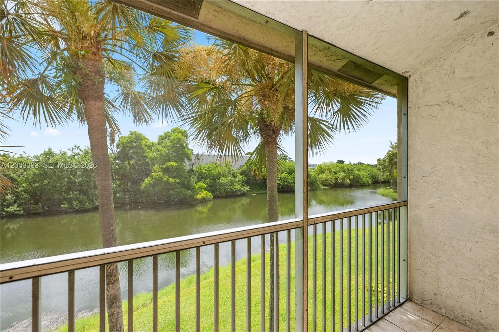 5560 Lakeside Dr 204, Margate, Florida 33063, Margate, Florida 33063, 2 Bedrooms Bedrooms, ,2 BathroomsBathrooms,Residential,For Sale,5560 Lakeside Dr 204, Margate, Florida 33063,A12003393