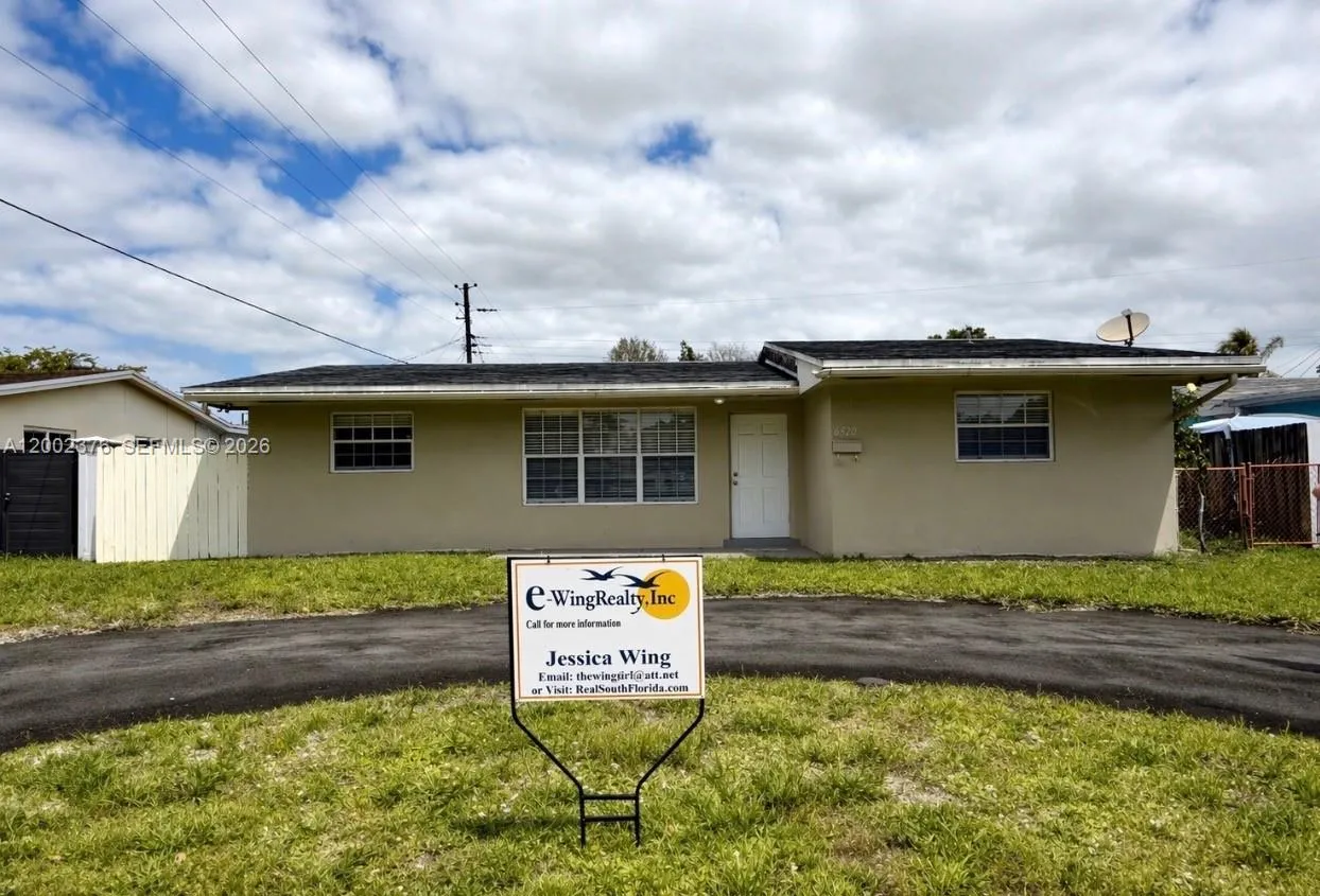 6781 Garfield St 6781, Hollywood, Florida 33024, Hollywood, Florida 33024, 3 Bedrooms Bedrooms, ,2 BathroomsBathrooms,Residential Lease,For Rent,6781 Garfield St 6781, Hollywood, Florida 33024,A12002376