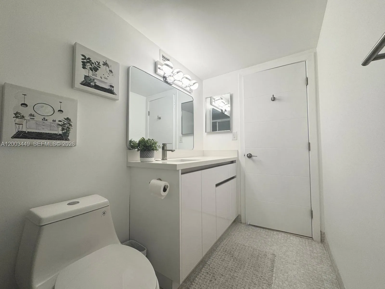 3800 S Ocean Dr 1710, Hollywood, Florida 33019, Hollywood, Florida 33019, 2 Bedrooms Bedrooms, ,2 BathroomsBathrooms,Residential,For Sale,3800 S Ocean Dr 1710, Hollywood, Florida 33019,A12003449