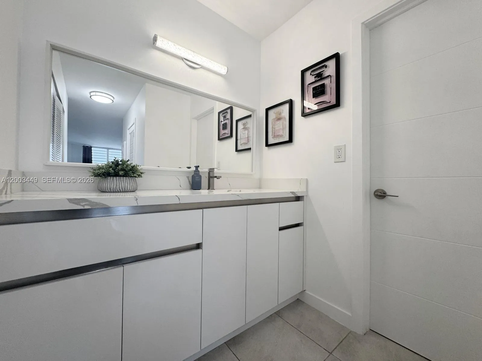 3800 S Ocean Dr 1710, Hollywood, Florida 33019, Hollywood, Florida 33019, 2 Bedrooms Bedrooms, ,2 BathroomsBathrooms,Residential,For Sale,3800 S Ocean Dr 1710, Hollywood, Florida 33019,A12003449