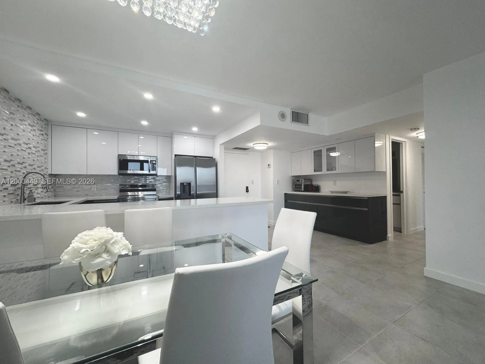3800 S Ocean Dr 1710, Hollywood, Florida 33019, Hollywood, Florida 33019, 2 Bedrooms Bedrooms, ,2 BathroomsBathrooms,Residential,For Sale,3800 S Ocean Dr 1710, Hollywood, Florida 33019,A12003449