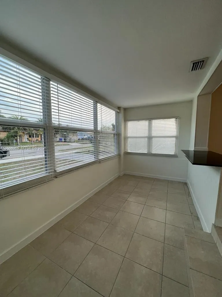 2471 Dewey St, Hollywood, Florida 33020, Hollywood, Florida 33020, 3 Bedrooms Bedrooms, ,1 BathroomBathrooms,Residential,For Sale,2471 Dewey St, Hollywood, Florida 33020,A12003369