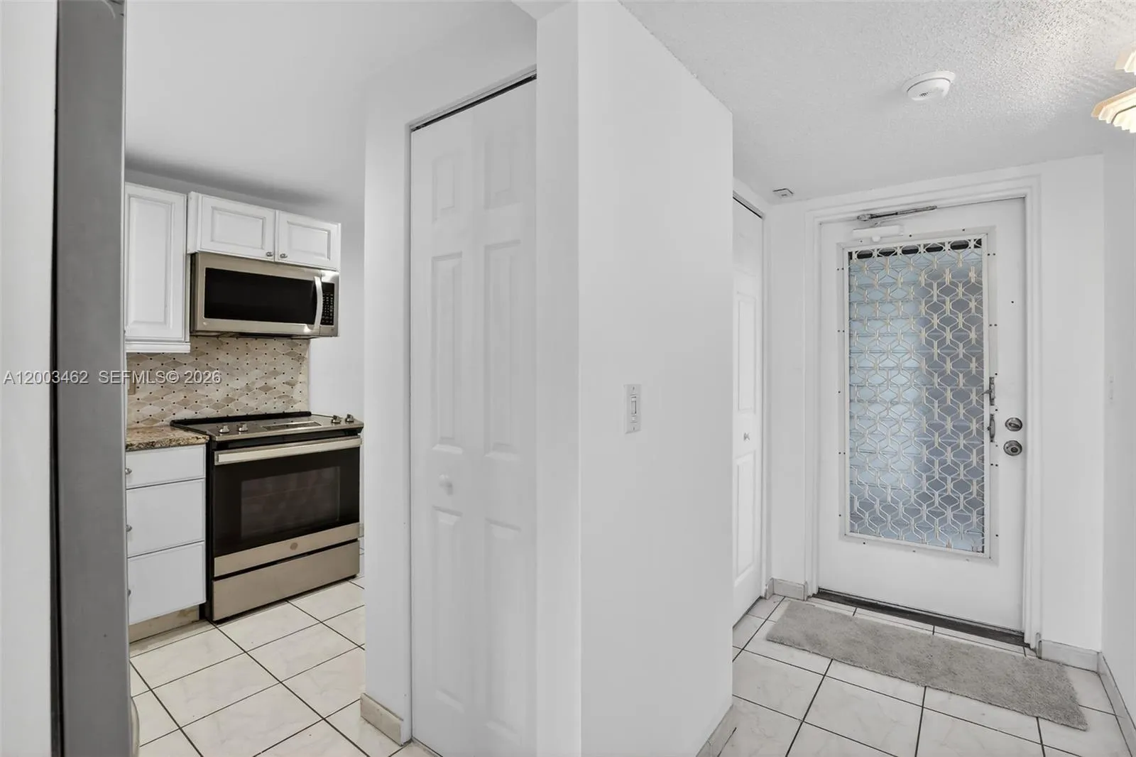 9235 Lagoon Pl 404, Davie, Florida 33324, Davie, Florida 33324, 2 Bedrooms Bedrooms, ,2 BathroomsBathrooms,Residential,For Sale,9235 Lagoon Pl 404, Davie, Florida 33324,A12003462