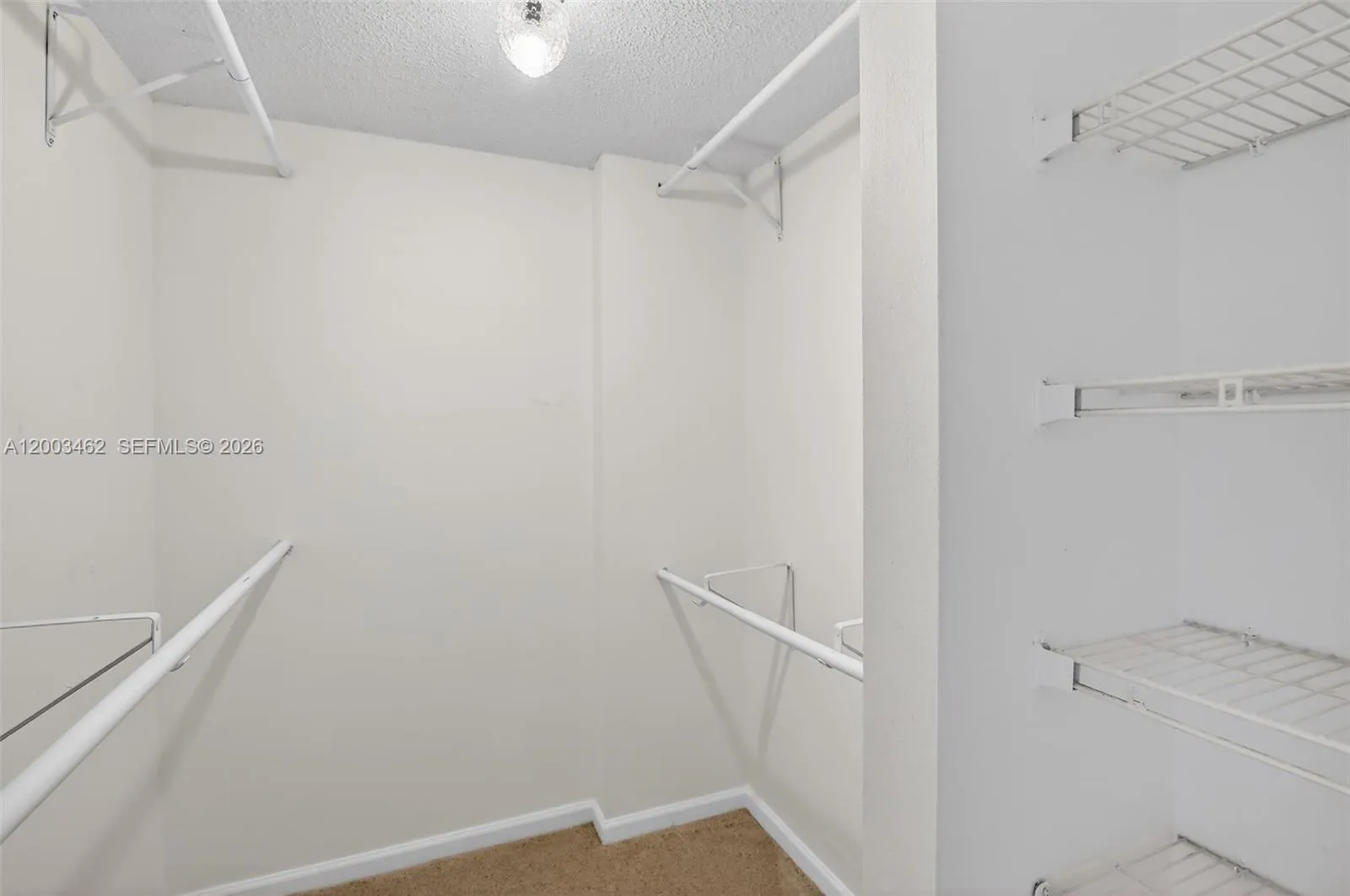9235 Lagoon Pl 404, Davie, Florida 33324, Davie, Florida 33324, 2 Bedrooms Bedrooms, ,2 BathroomsBathrooms,Residential,For Sale,9235 Lagoon Pl 404, Davie, Florida 33324,A12003462