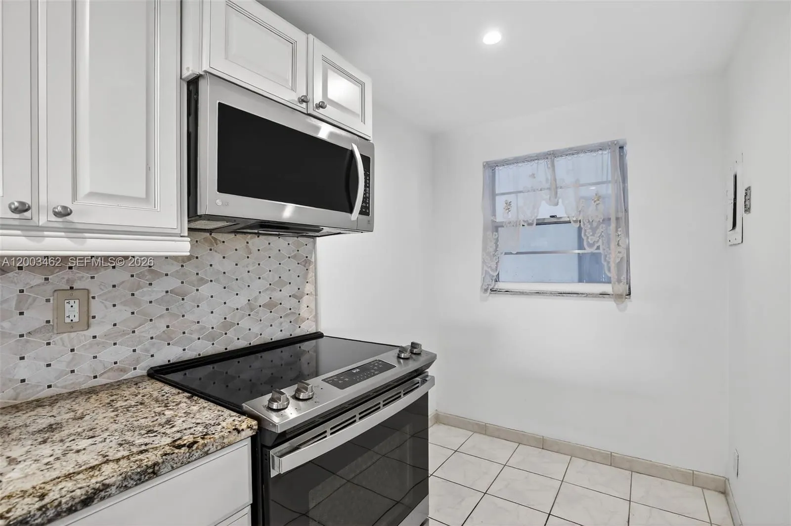 9235 Lagoon Pl 404, Davie, Florida 33324, Davie, Florida 33324, 2 Bedrooms Bedrooms, ,2 BathroomsBathrooms,Residential,For Sale,9235 Lagoon Pl 404, Davie, Florida 33324,A12003462