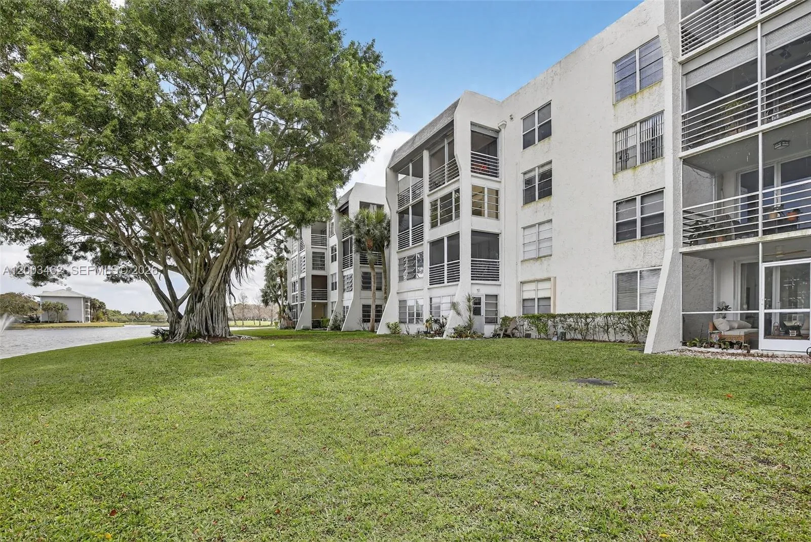 9235 Lagoon Pl 404, Davie, Florida 33324, Davie, Florida 33324, 2 Bedrooms Bedrooms, ,2 BathroomsBathrooms,Residential,For Sale,9235 Lagoon Pl 404, Davie, Florida 33324,A12003462