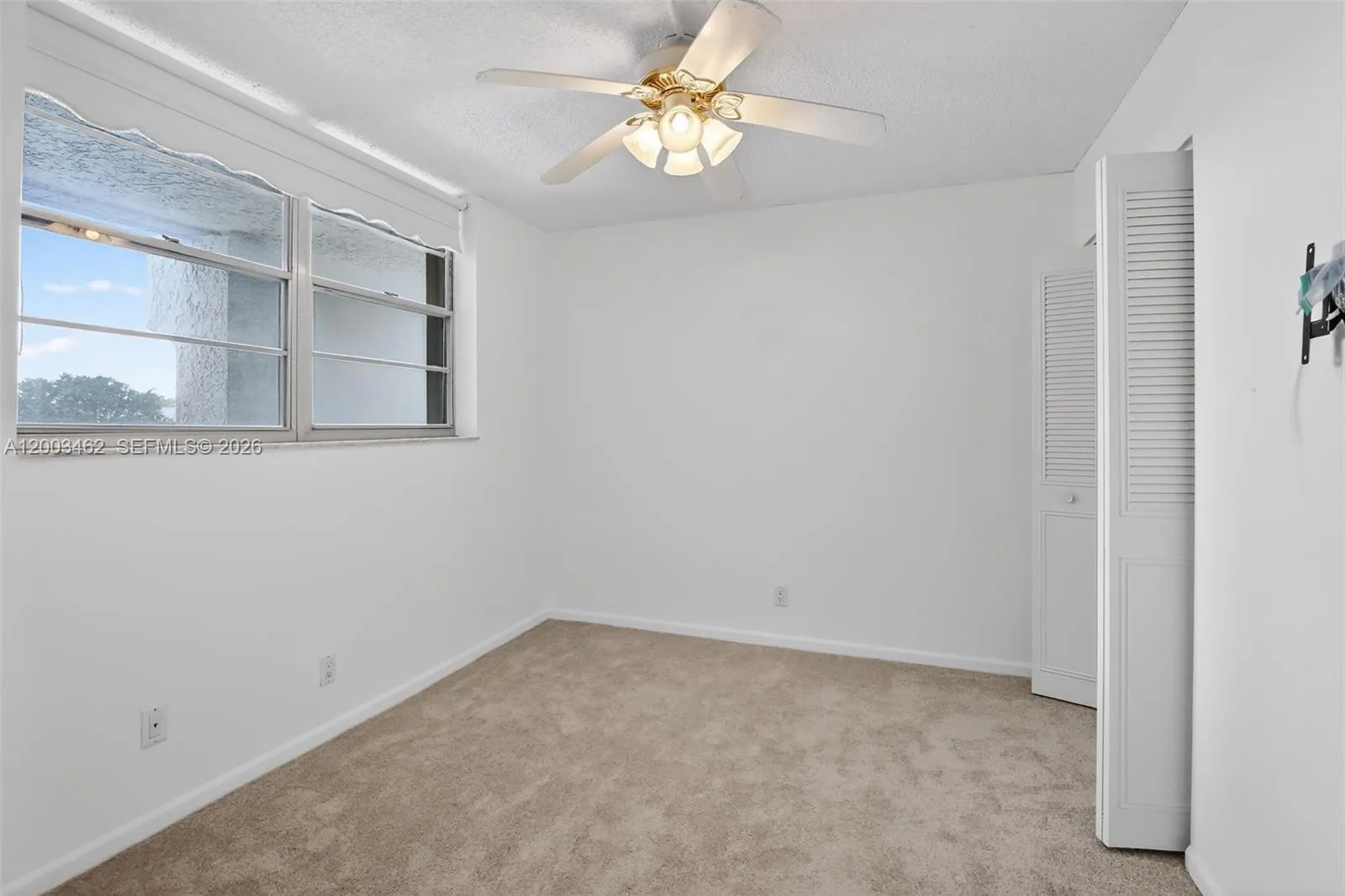9235 Lagoon Pl 404, Davie, Florida 33324, Davie, Florida 33324, 2 Bedrooms Bedrooms, ,2 BathroomsBathrooms,Residential,For Sale,9235 Lagoon Pl 404, Davie, Florida 33324,A12003462