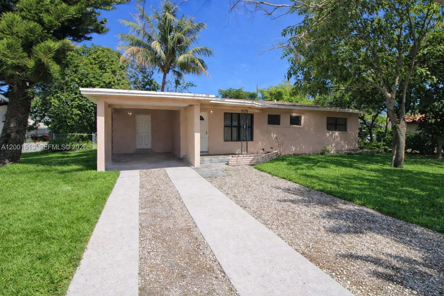 680 Sw 31st Ave, Fort Lauderdale, Florida 33312, Fort Lauderdale, Florida 33312, 3 Bedrooms Bedrooms, ,2 BathroomsBathrooms,Residential,For Sale,680 Sw 31st Ave, Fort Lauderdale, Florida 33312,A12001513