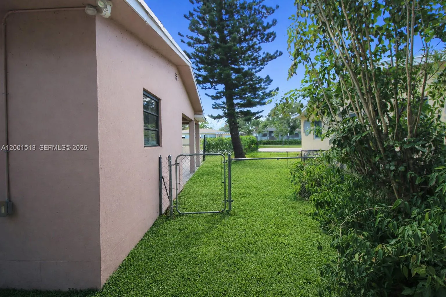 680 Sw 31st Ave, Fort Lauderdale, Florida 33312, Fort Lauderdale, Florida 33312, 3 Bedrooms Bedrooms, ,2 BathroomsBathrooms,Residential,For Sale,680 Sw 31st Ave, Fort Lauderdale, Florida 33312,A12001513