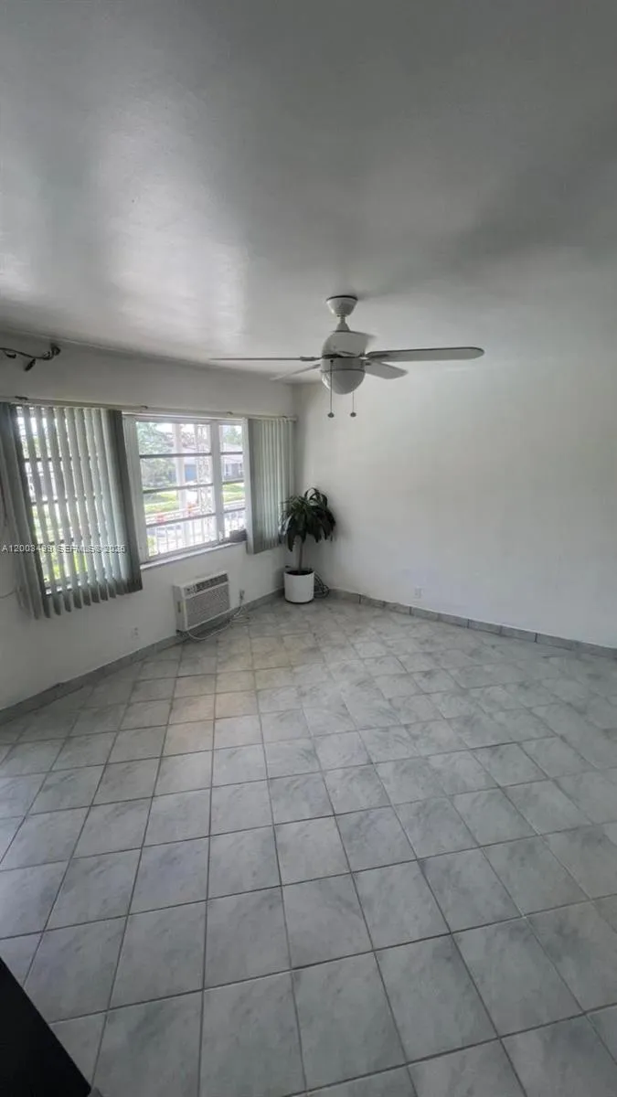 500 Layne Blvd 14, Hallandale Beach, Florida 33009, Hallandale Beach, Florida 33009, 1 Bedroom Bedrooms, ,1 BathroomBathrooms,Residential,For Sale,500 Layne Blvd 14, Hallandale Beach, Florida 33009,A12003499