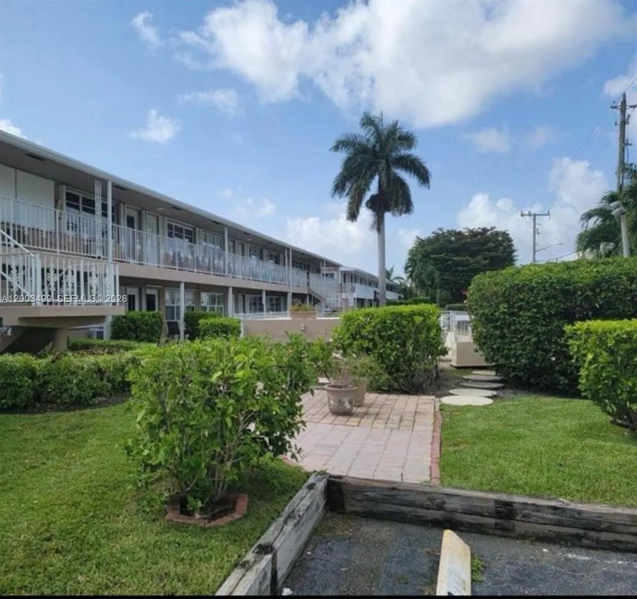 500 Layne Blvd 14, Hallandale Beach, Florida 33009, Hallandale Beach, Florida 33009, 1 Bedroom Bedrooms, ,1 BathroomBathrooms,Residential,For Sale,500 Layne Blvd 14, Hallandale Beach, Florida 33009,A12003499