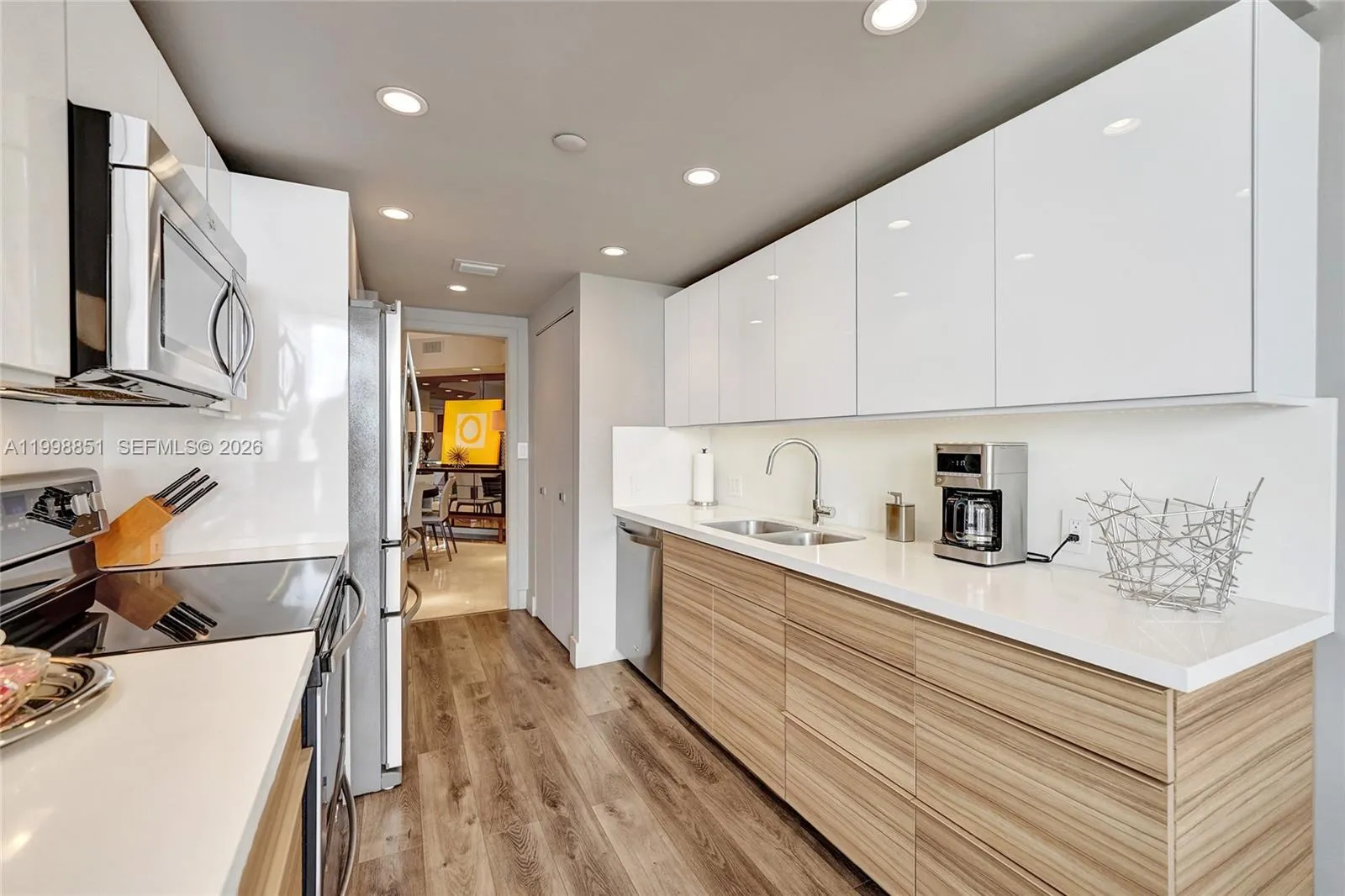 2800 Island Blvd 1001, Aventura, Florida 33160, Aventura, Florida 33160, 2 Bedrooms Bedrooms, ,2 BathroomsBathrooms,Residential,For Sale,2800 Island Blvd 1001, Aventura, Florida 33160,A11998851