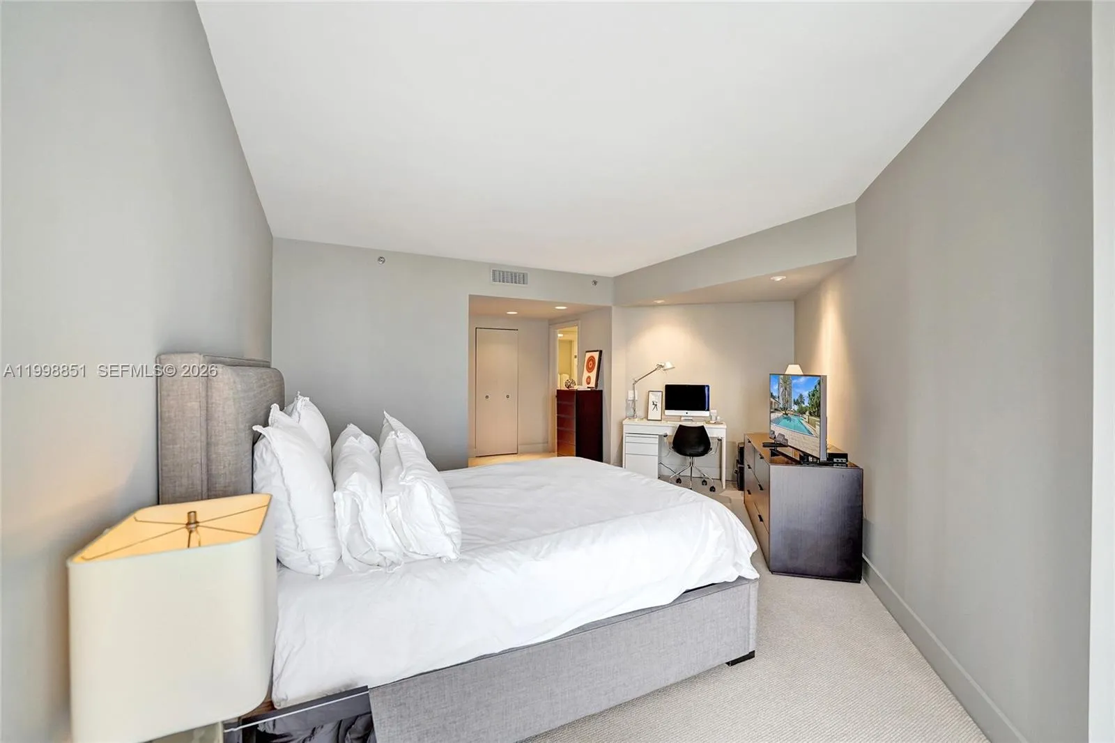 2800 Island Blvd 1001, Aventura, Florida 33160, Aventura, Florida 33160, 2 Bedrooms Bedrooms, ,2 BathroomsBathrooms,Residential,For Sale,2800 Island Blvd 1001, Aventura, Florida 33160,A11998851