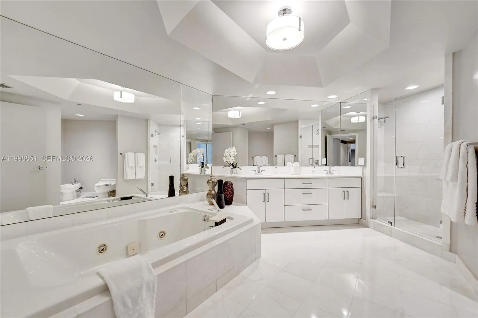 2800 Island Blvd 1001, Aventura, Florida 33160, Aventura, Florida 33160, 2 Bedrooms Bedrooms, ,2 BathroomsBathrooms,Residential,For Sale,2800 Island Blvd 1001, Aventura, Florida 33160,A11998851