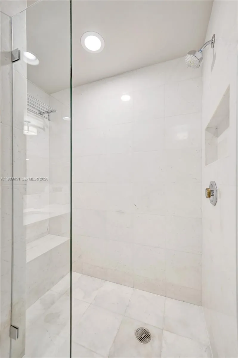 2800 Island Blvd 1001, Aventura, Florida 33160, Aventura, Florida 33160, 2 Bedrooms Bedrooms, ,2 BathroomsBathrooms,Residential,For Sale,2800 Island Blvd 1001, Aventura, Florida 33160,A11998851