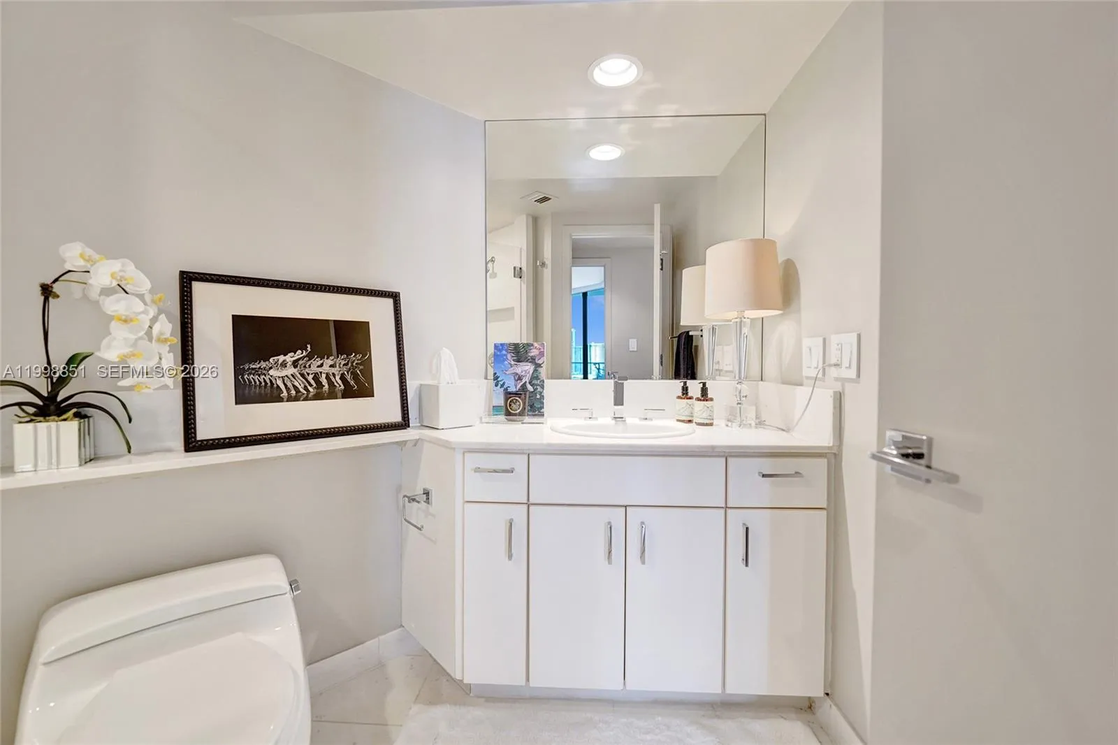 2800 Island Blvd 1001, Aventura, Florida 33160, Aventura, Florida 33160, 2 Bedrooms Bedrooms, ,2 BathroomsBathrooms,Residential,For Sale,2800 Island Blvd 1001, Aventura, Florida 33160,A11998851