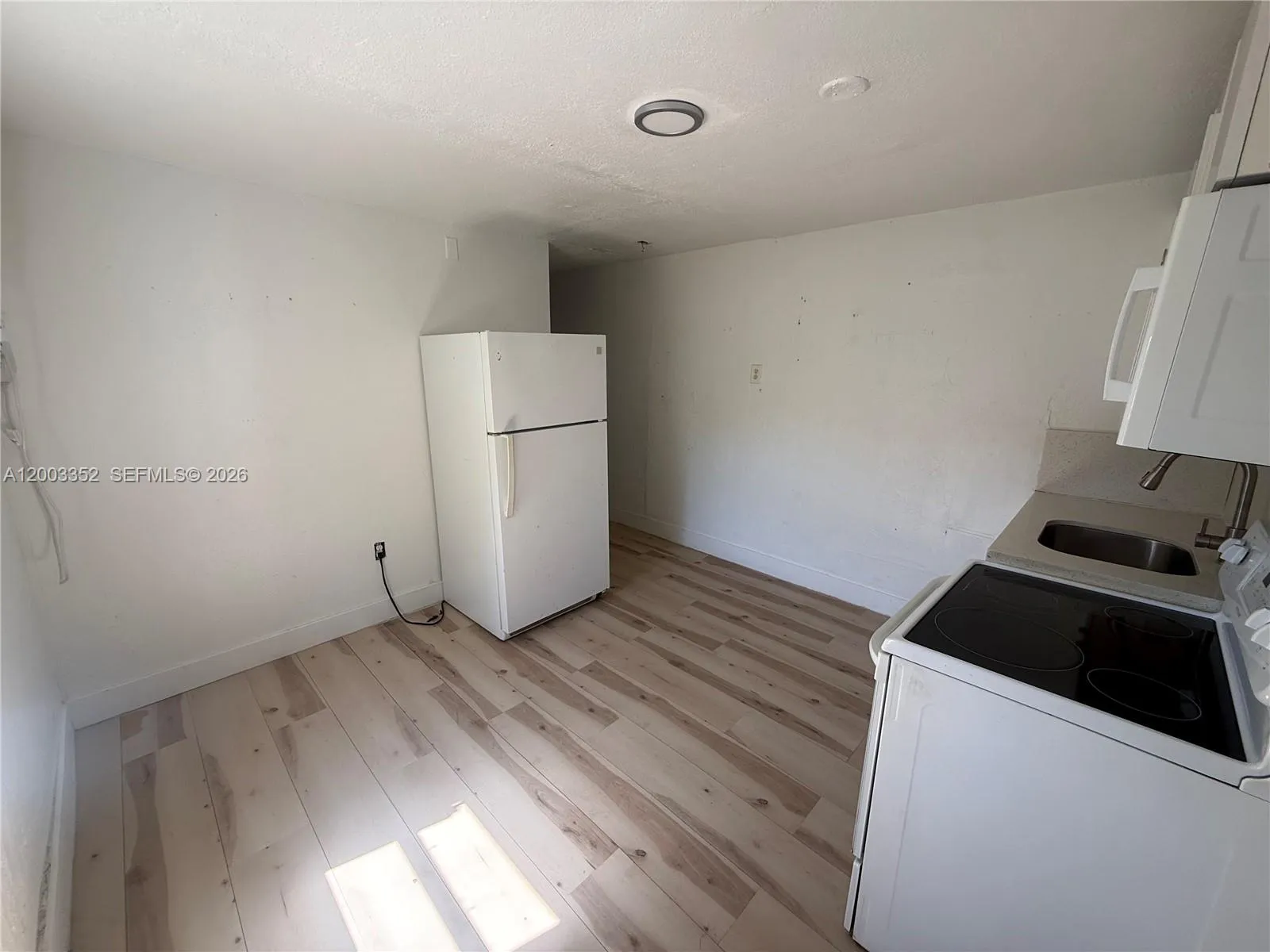 10601 Sw 172nd St, Miami, Florida 33157, Miami, Florida 33157, ,Residential Income,For Sale,10601 Sw 172nd St, Miami, Florida 33157,A12003352
