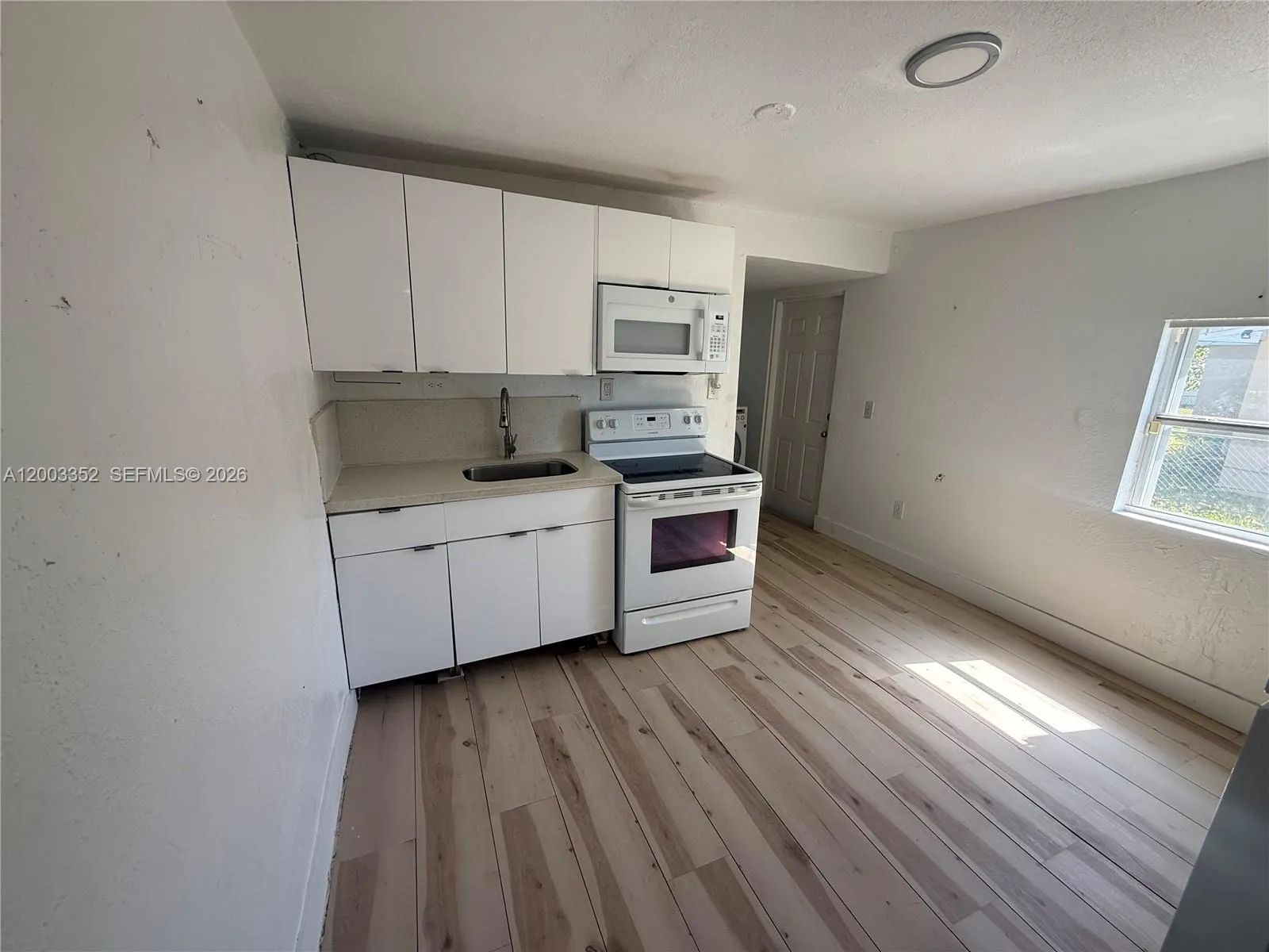 10601 Sw 172nd St, Miami, Florida 33157, Miami, Florida 33157, ,Residential Income,For Sale,10601 Sw 172nd St, Miami, Florida 33157,A12003352