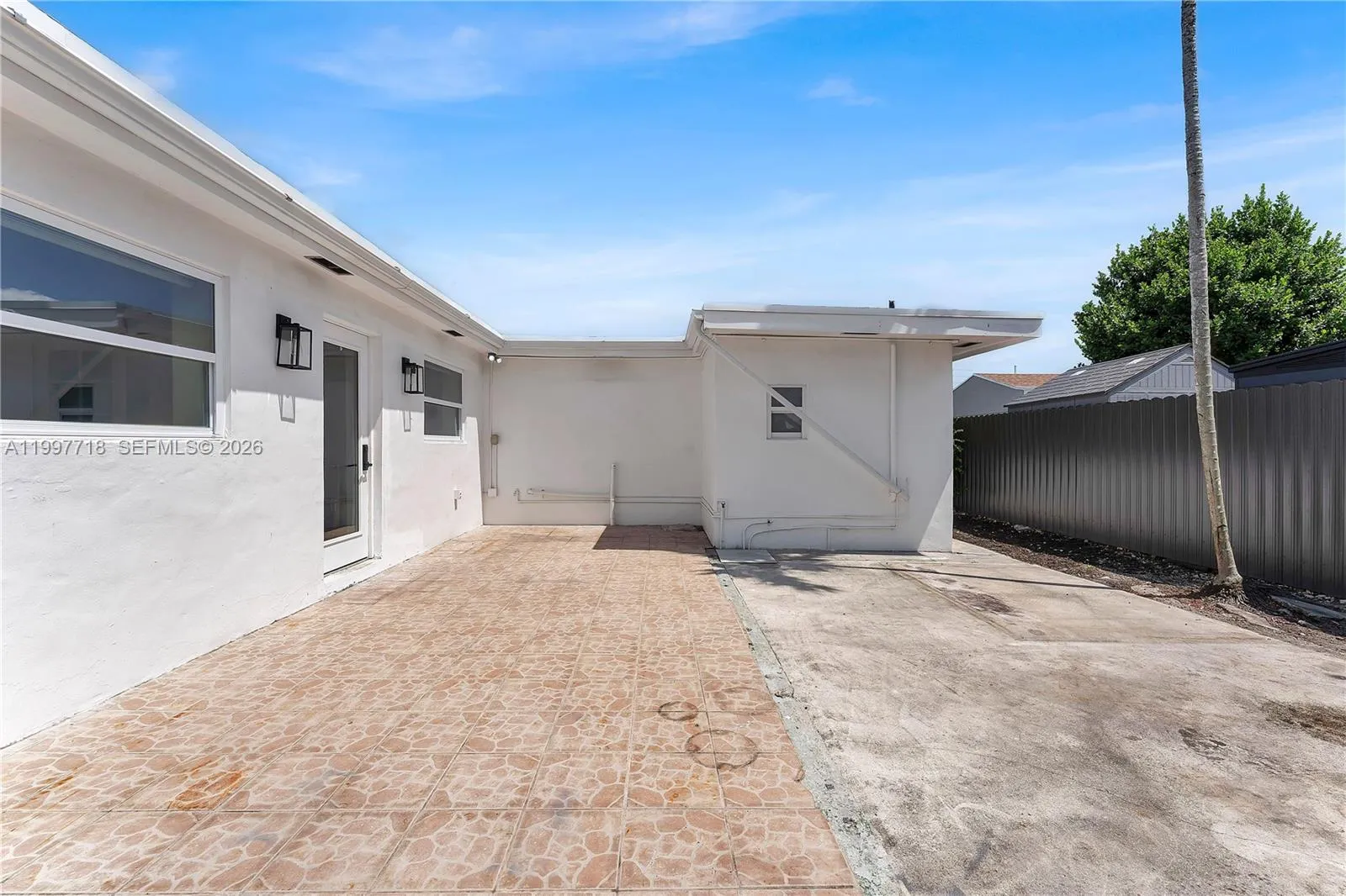 3827 Sw 88th Ct, Miami, Florida 33165, Miami, Florida 33165, ,Residential Income,For Sale,3827 Sw 88th Ct, Miami, Florida 33165,A11997718