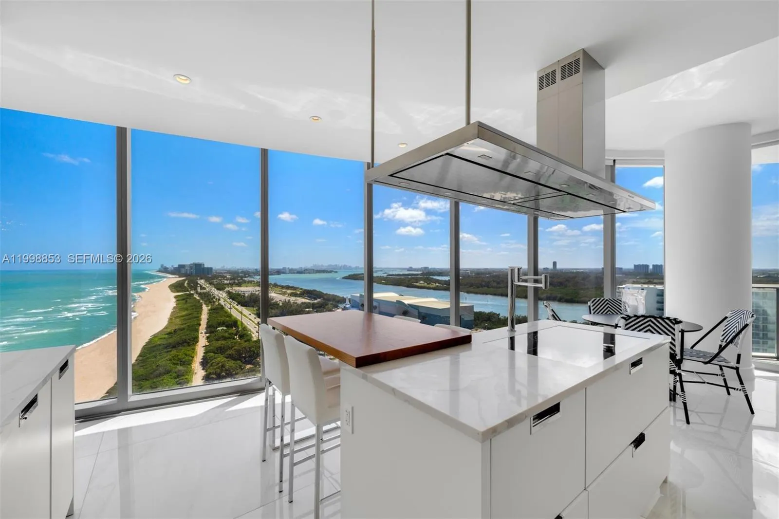15701 Collins Ave 2005, Sunny Isles Beach, Florida, Sunny Isles Beach, Florida 33160, 4 Bedrooms Bedrooms, ,5 BathroomsBathrooms,Residential,For Sale,15701 Collins Ave 2005, Sunny Isles Beach, Florida,A11998853