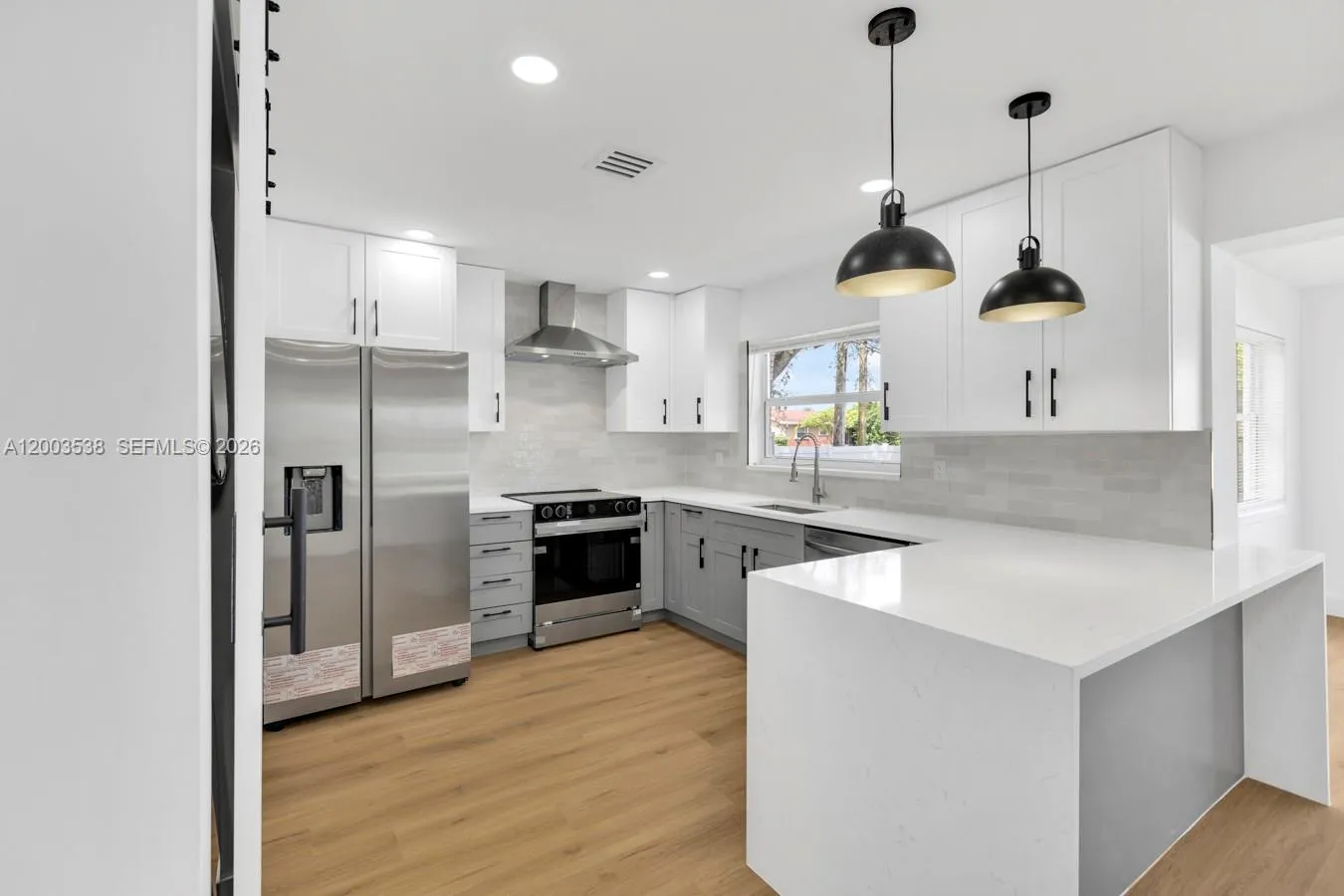 327 Se 2nd Ave, Dania Beach, Florida 33004, Dania Beach, Florida 33004, 3 Bedrooms Bedrooms, ,3 BathroomsBathrooms,Residential,For Sale,327 Se 2nd Ave, Dania Beach, Florida 33004,A12003538